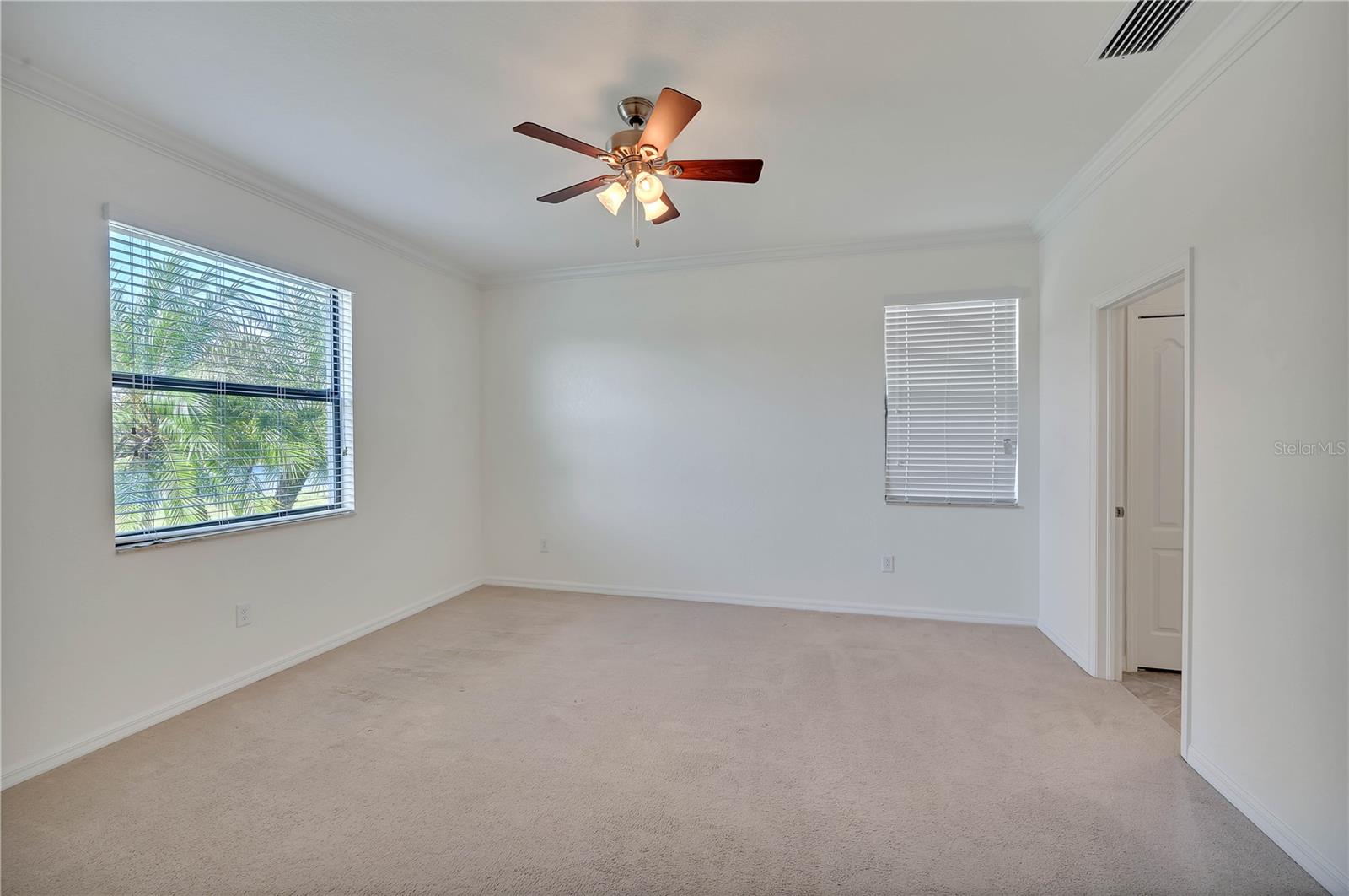 Image 14 of 37 For 17010 Blue Ridge Place