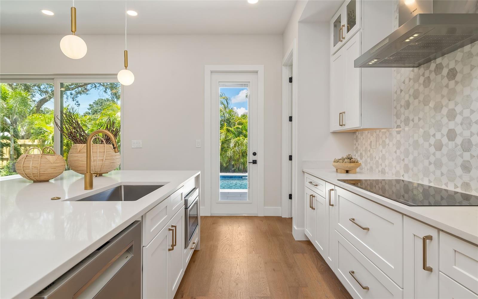 Image 14 of 56 For 2485 Milmar Drive