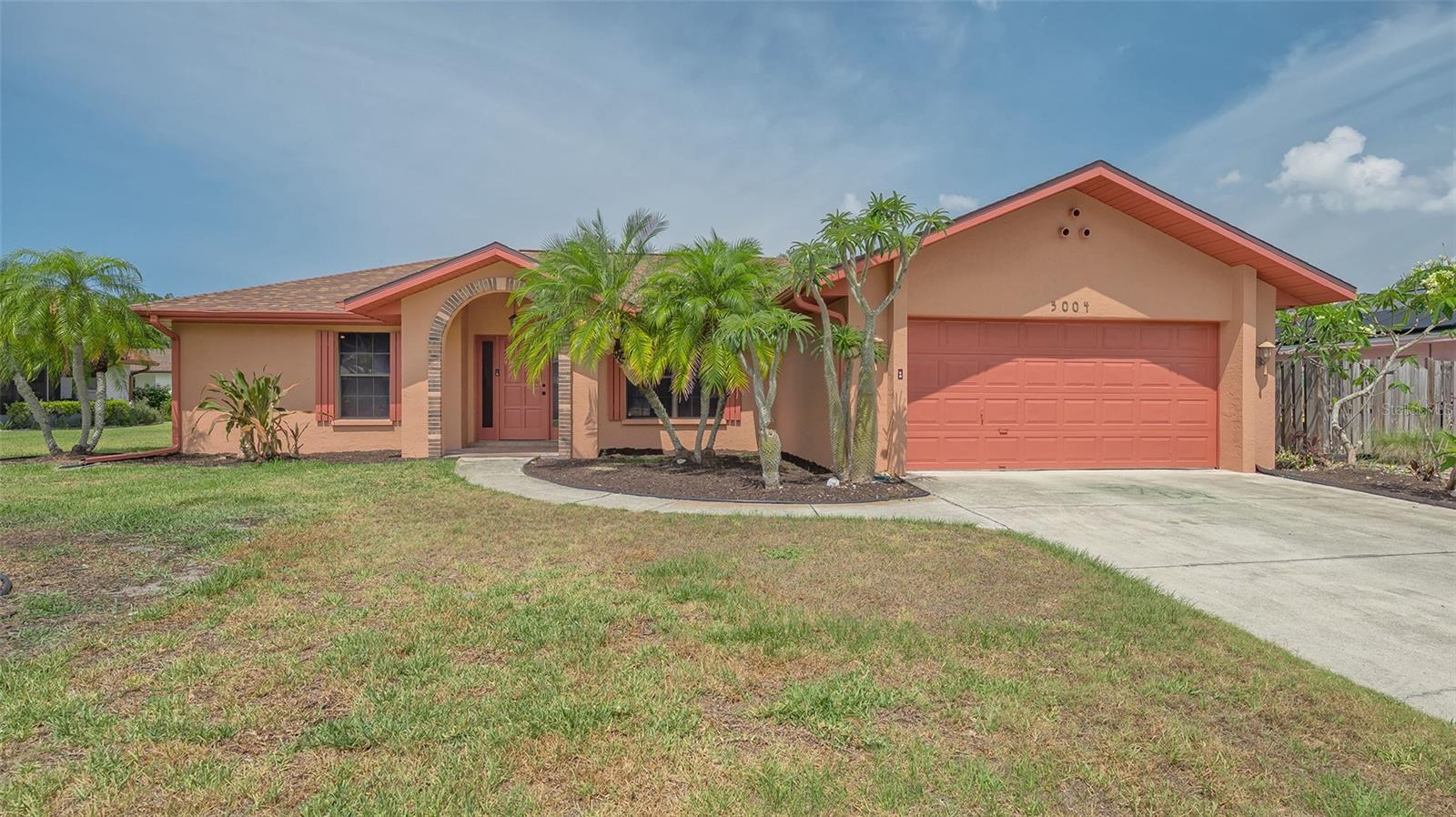 Details for 5004 32nd Street E, BRADENTON, FL 34203