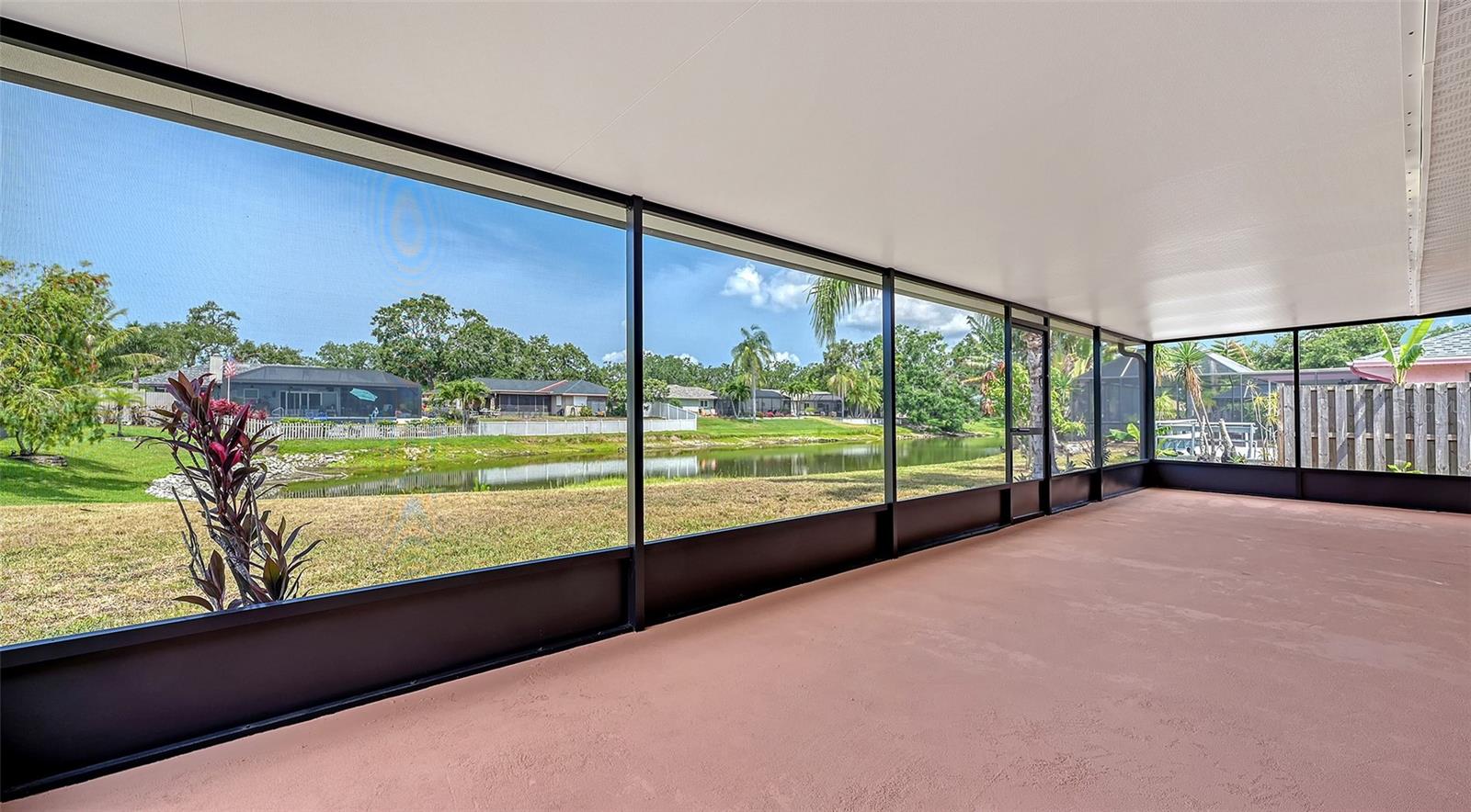 Image 11 of 35 For 5004 32nd Street E