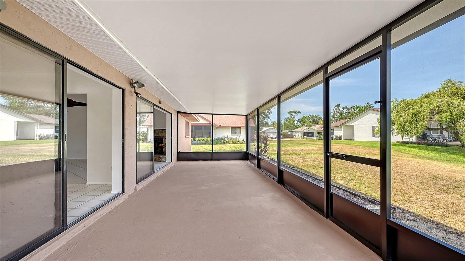 Image 14 of 35 For 5004 32nd Street E