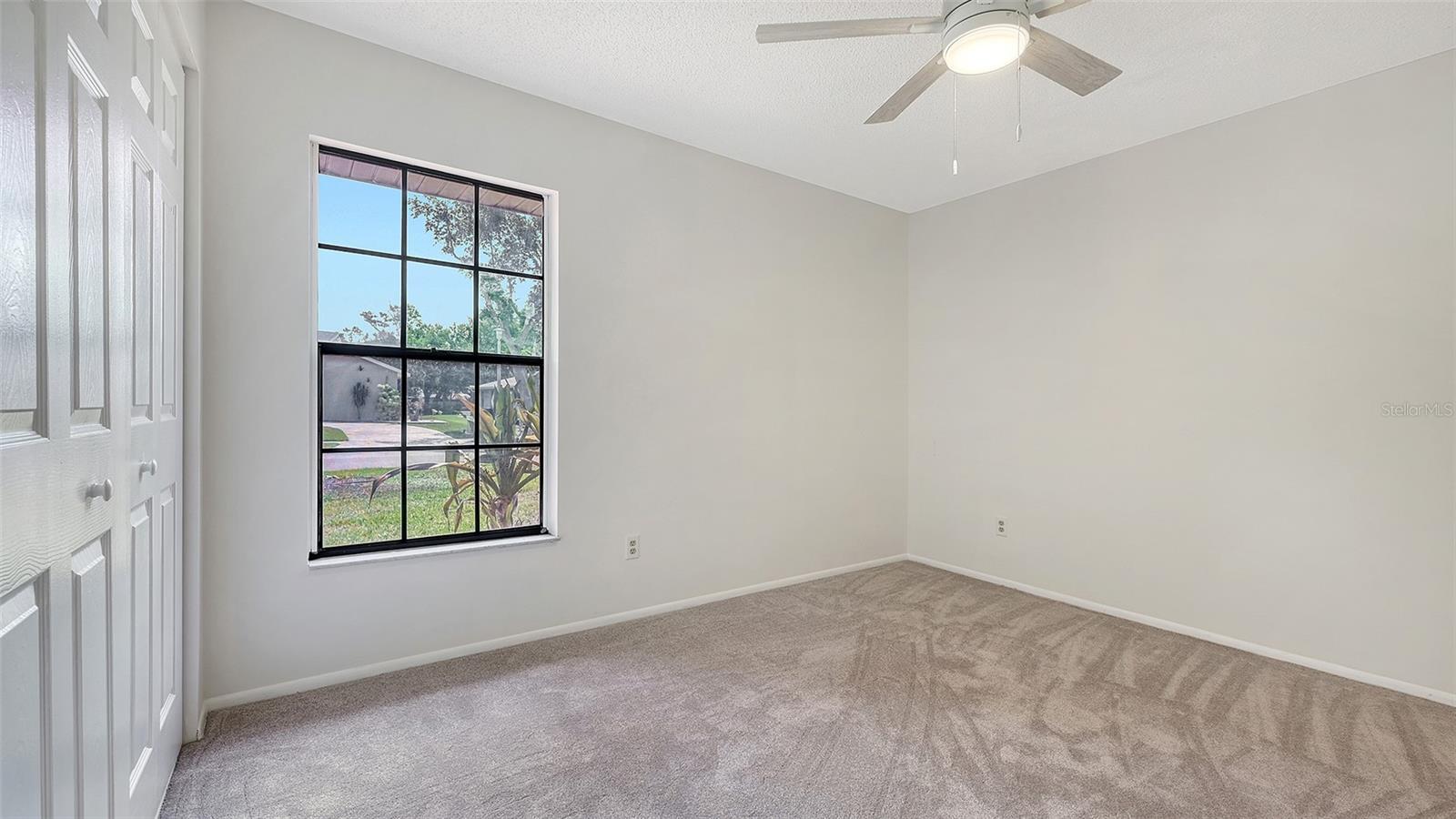 Image 27 of 35 For 5004 32nd Street E