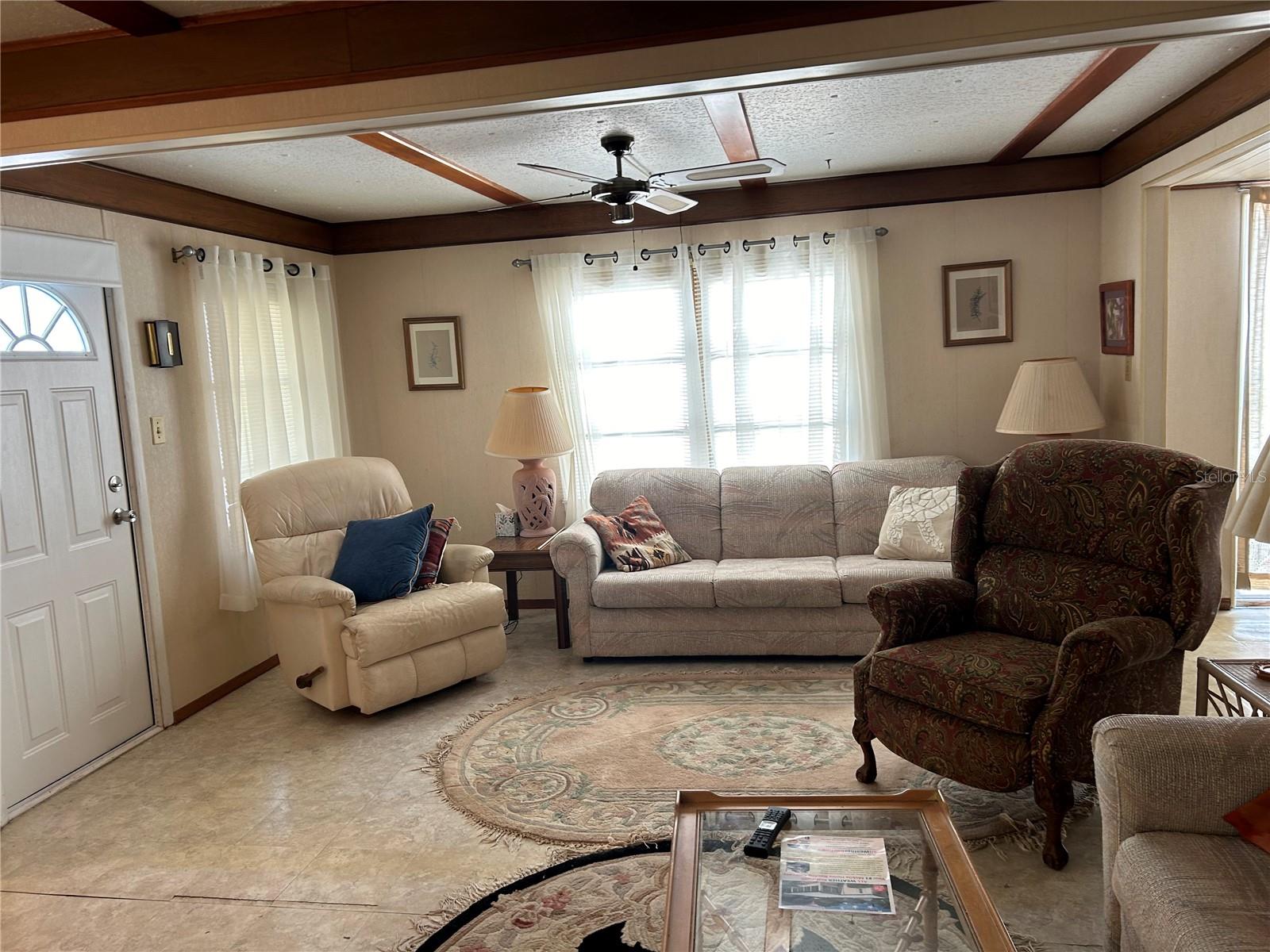 Image 3 of 41 For 5268 Boca Raton Avenue