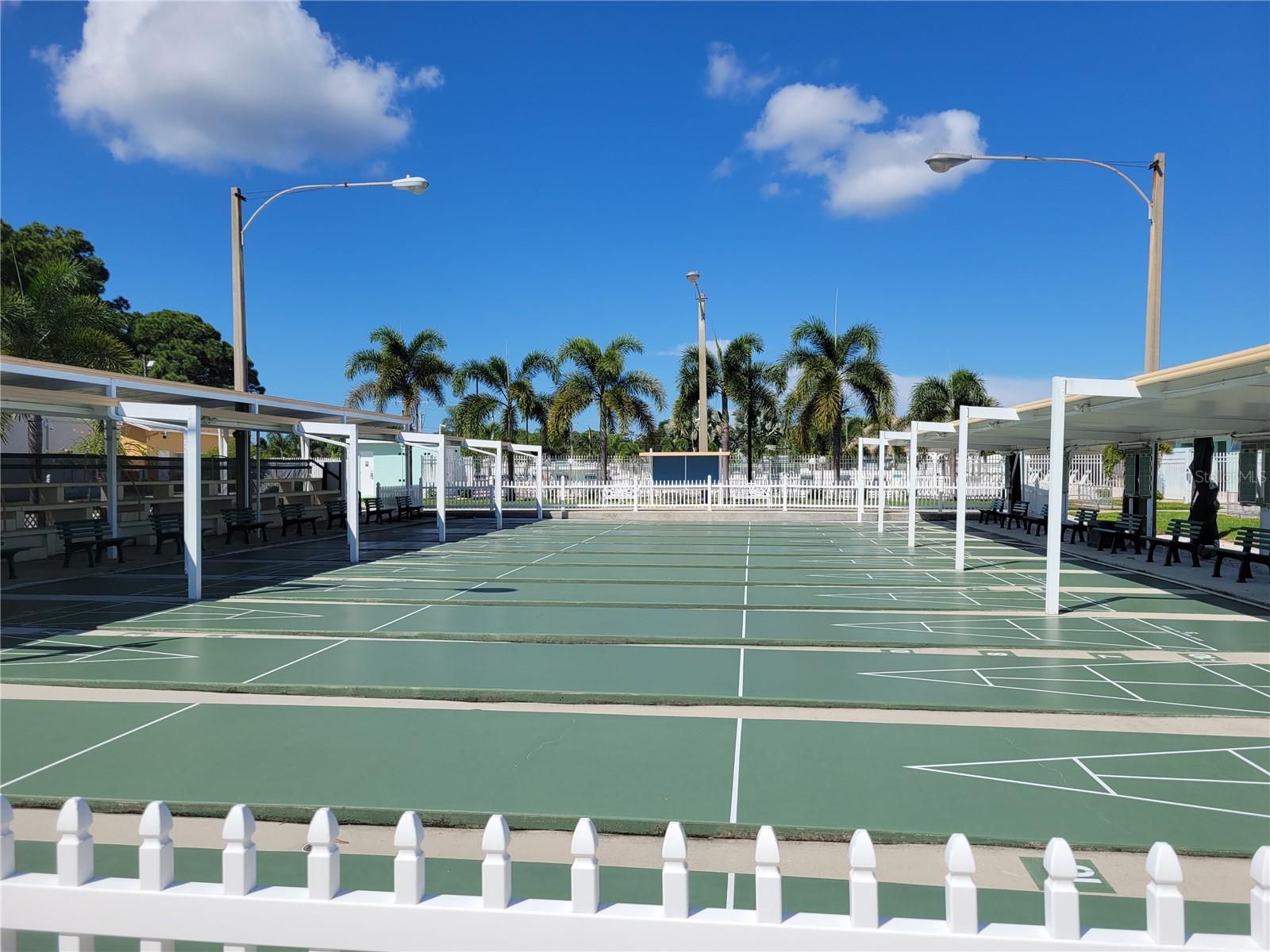Image 32 of 41 For 5268 Boca Raton Avenue