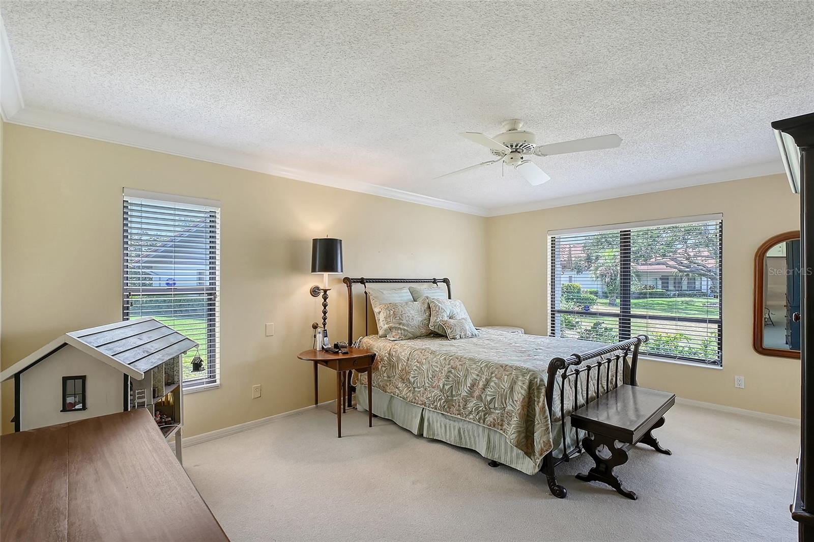Image 10 of 28 For 6096 Wilshire Boulevard 9