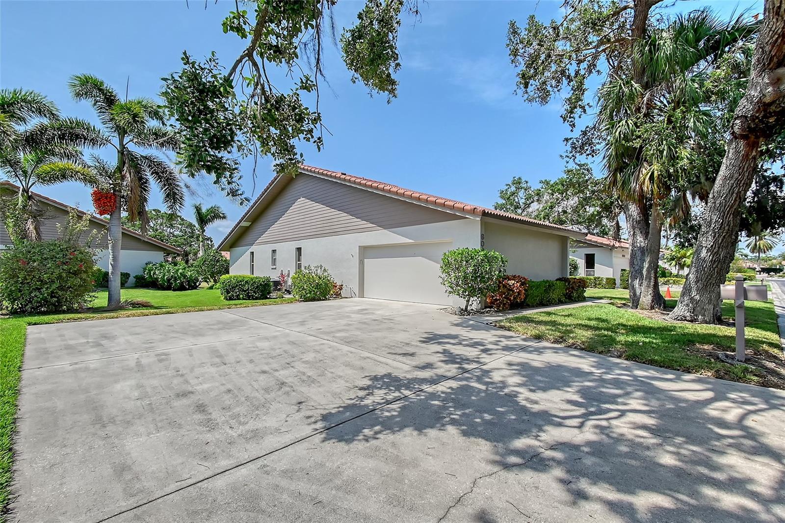 Image 18 of 28 For 6096 Wilshire Boulevard 9