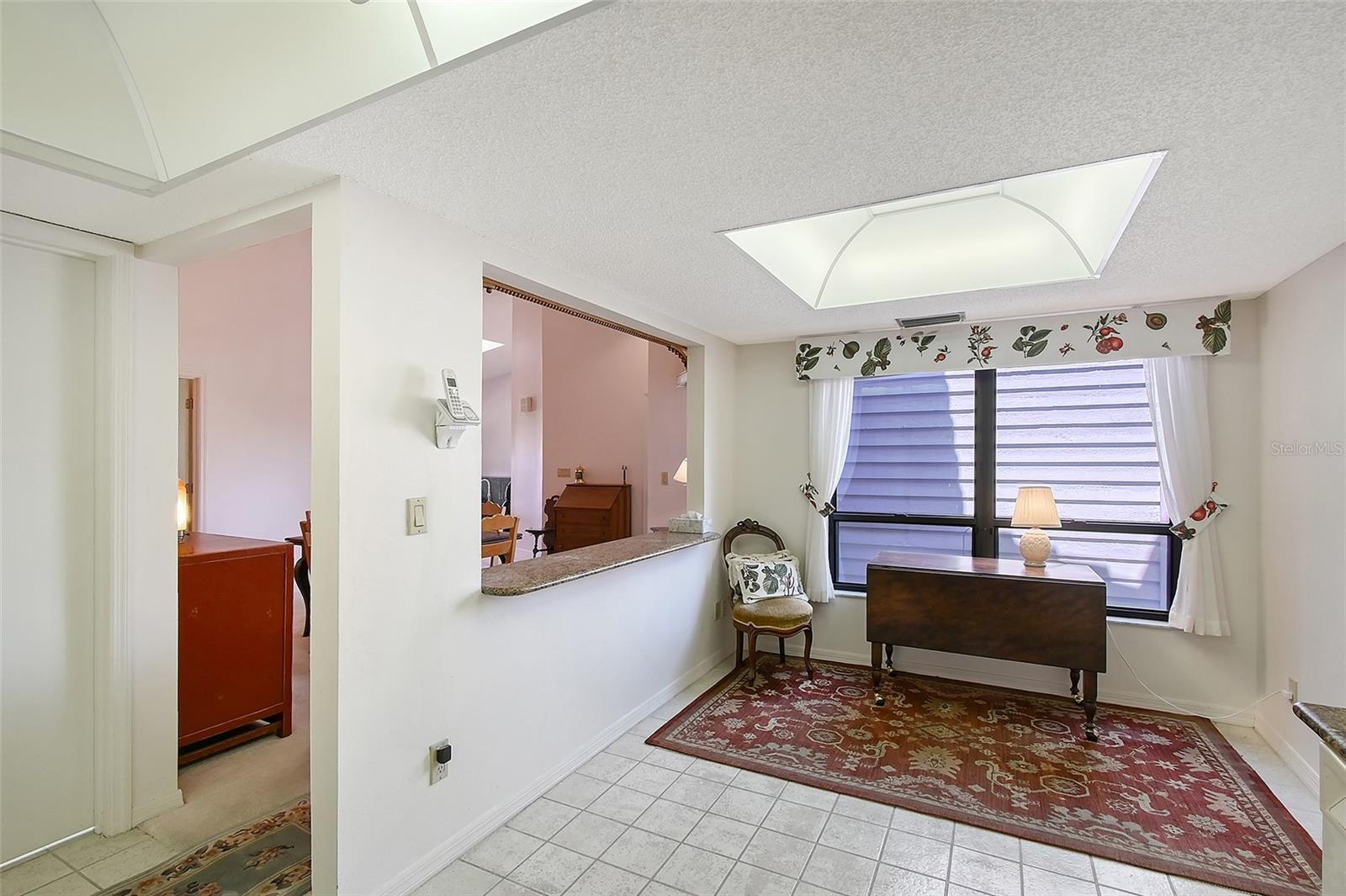 Image 7 of 28 For 6096 Wilshire Boulevard 9