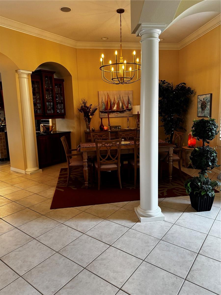 Image 18 of 51 For 12208 Greenbrier Way