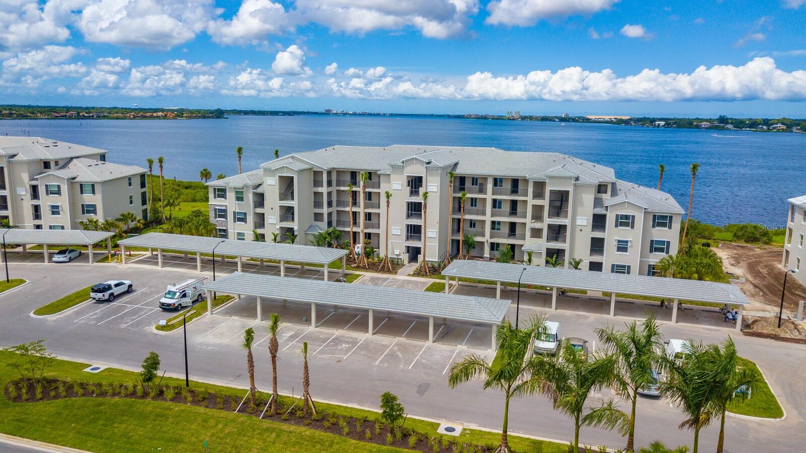 Image 39 of 54 For 910 Tidewater Shores Loop 103