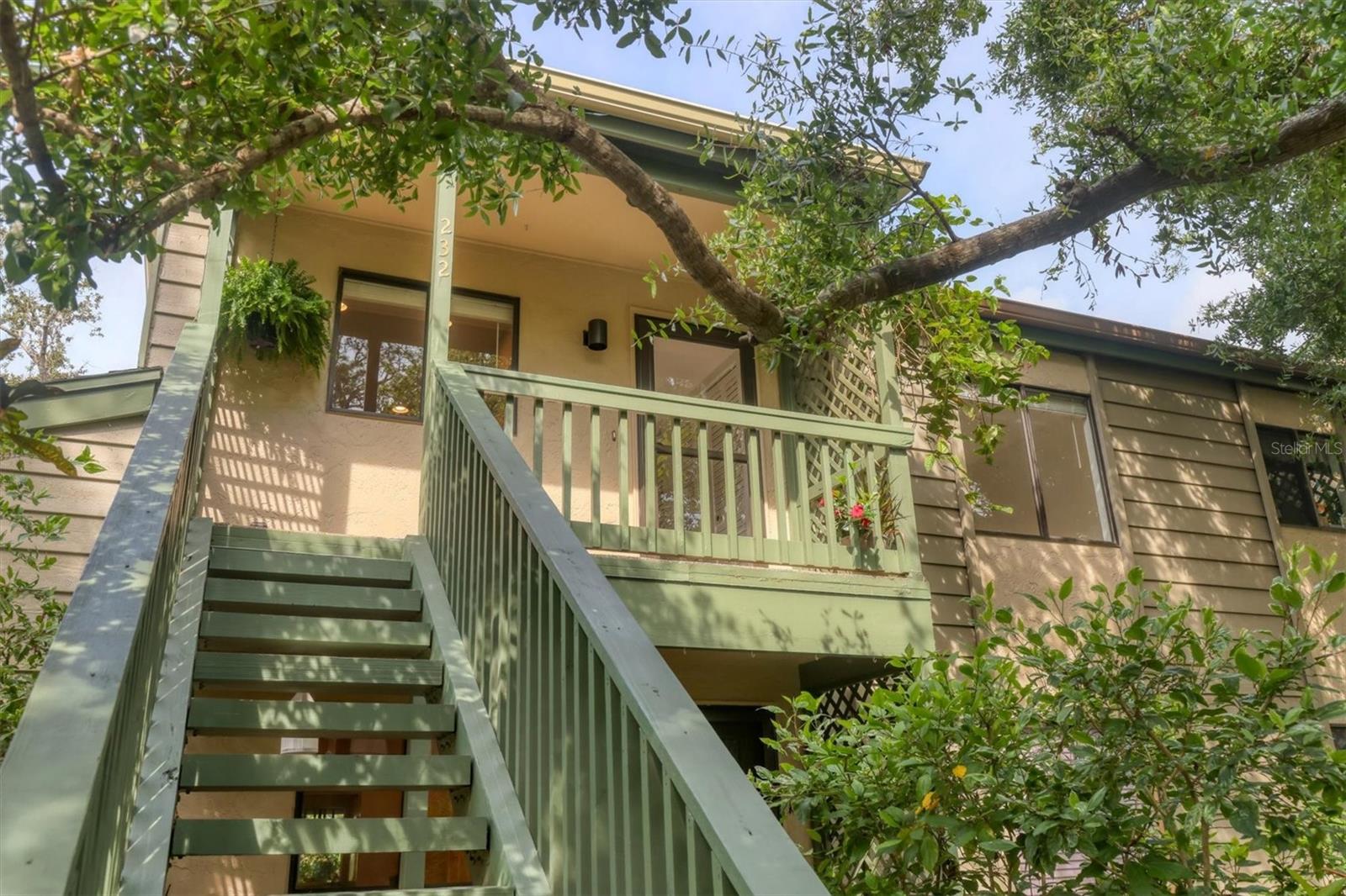 Image 8 of 71 For 1609 Bayhouse Point Drive 232