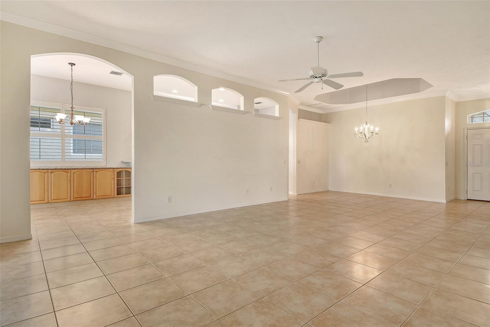 Image 10 of 68 For 7124 Rue De Palisades  21