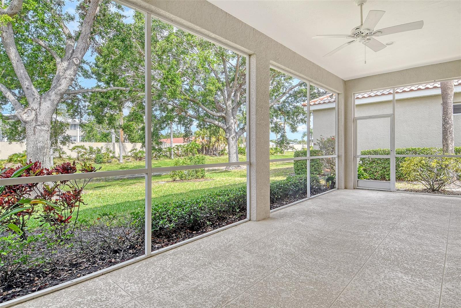 Image 13 of 68 For 7124 Rue De Palisades  21