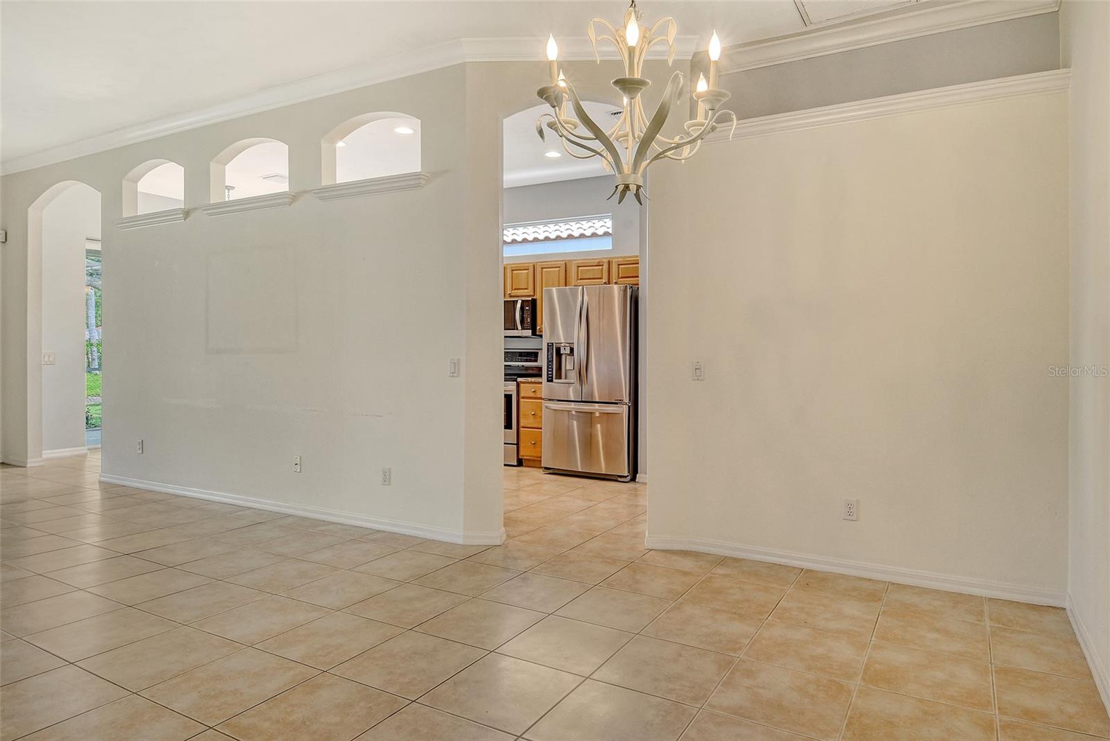 Image 19 of 68 For 7124 Rue De Palisades  21