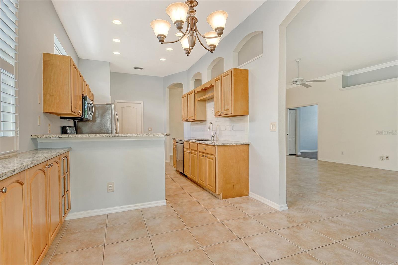 Image 26 of 68 For 7124 Rue De Palisades  21