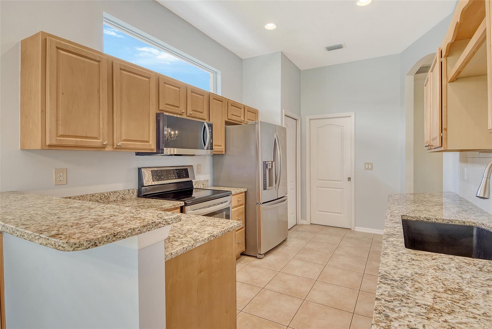 Image 27 of 68 For 7124 Rue De Palisades  21