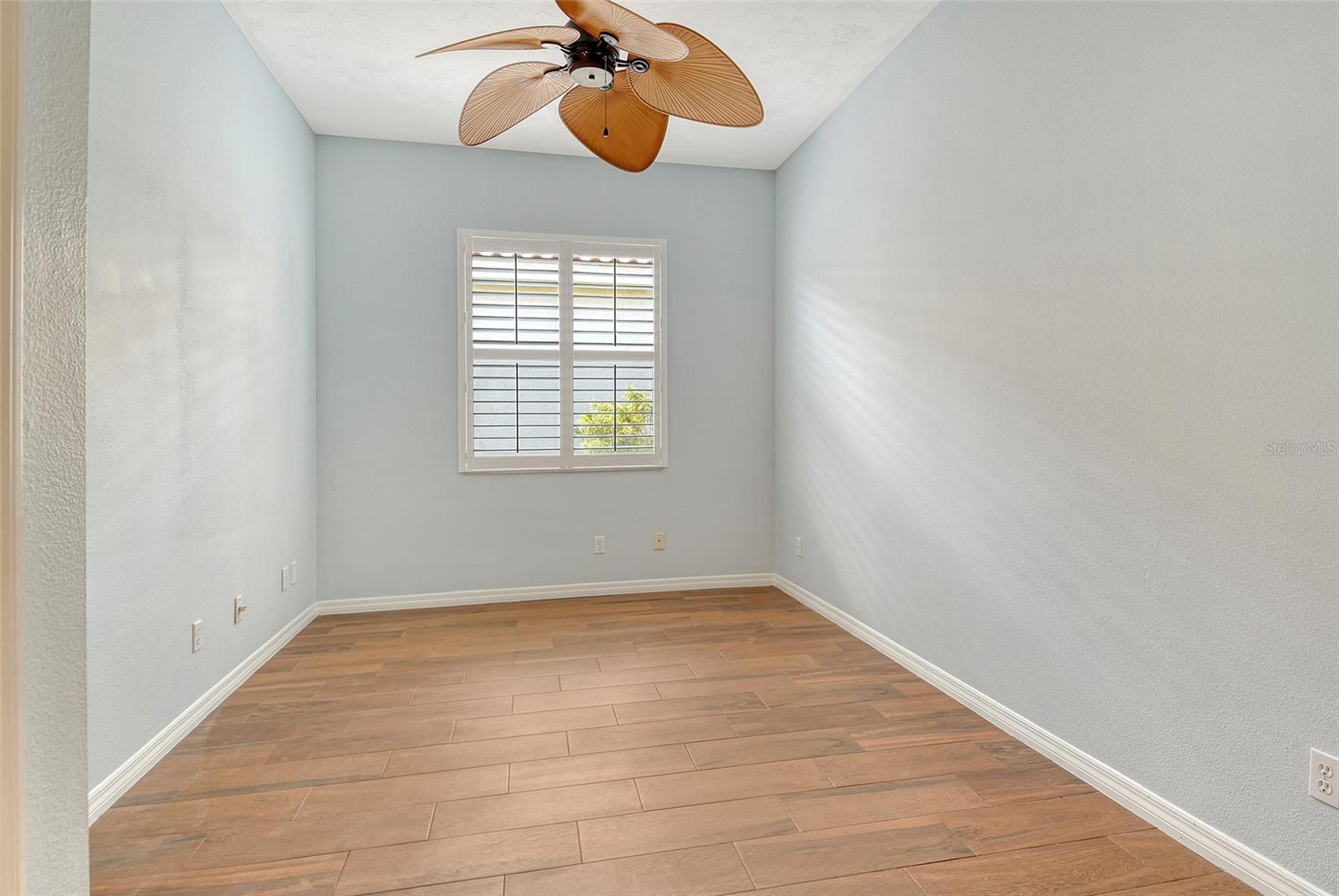 Image 32 of 68 For 7124 Rue De Palisades  21