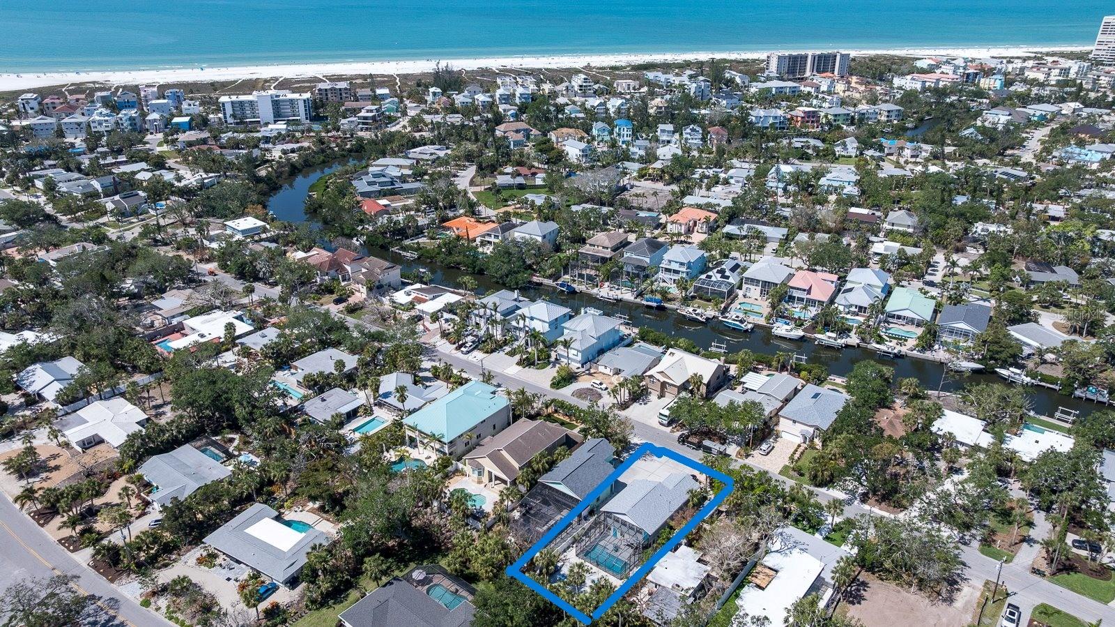 Image 6 of 55 For 5385 Avenida Del Mare