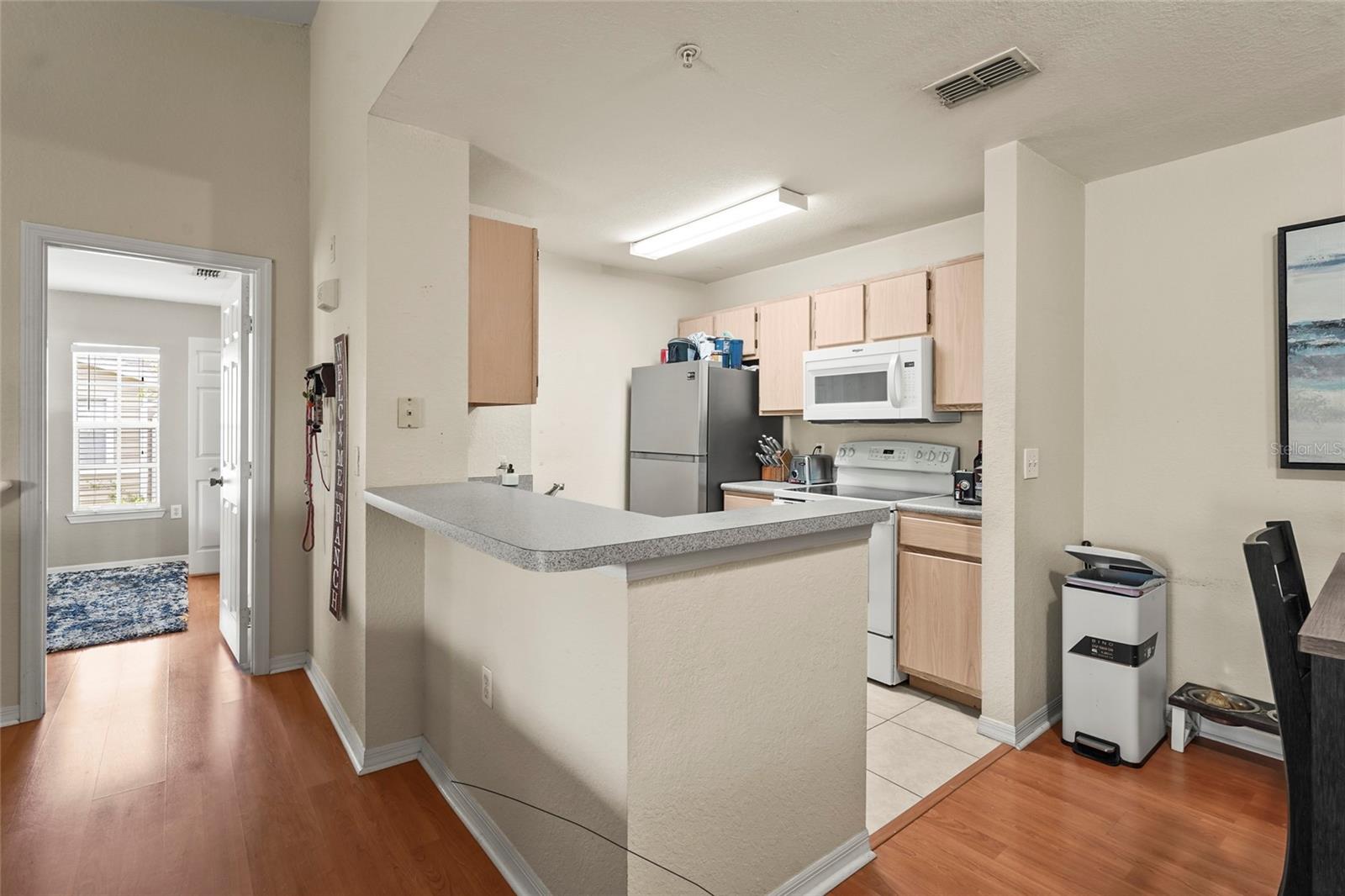 Image 11 of 43 For 8821 Manor Loop 205
