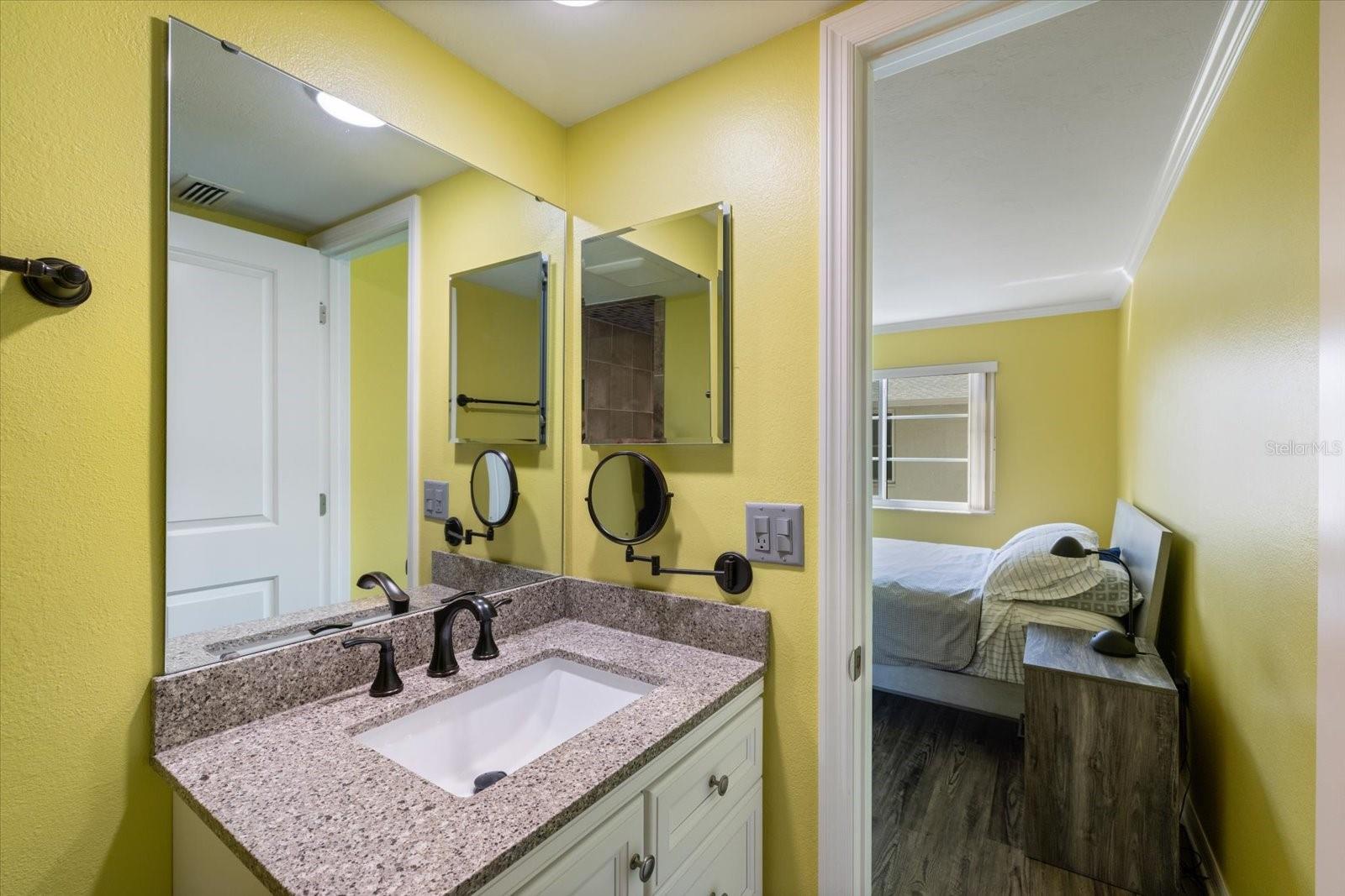 Image 25 of 100 For 116 Vista Hermosa Circle 204c