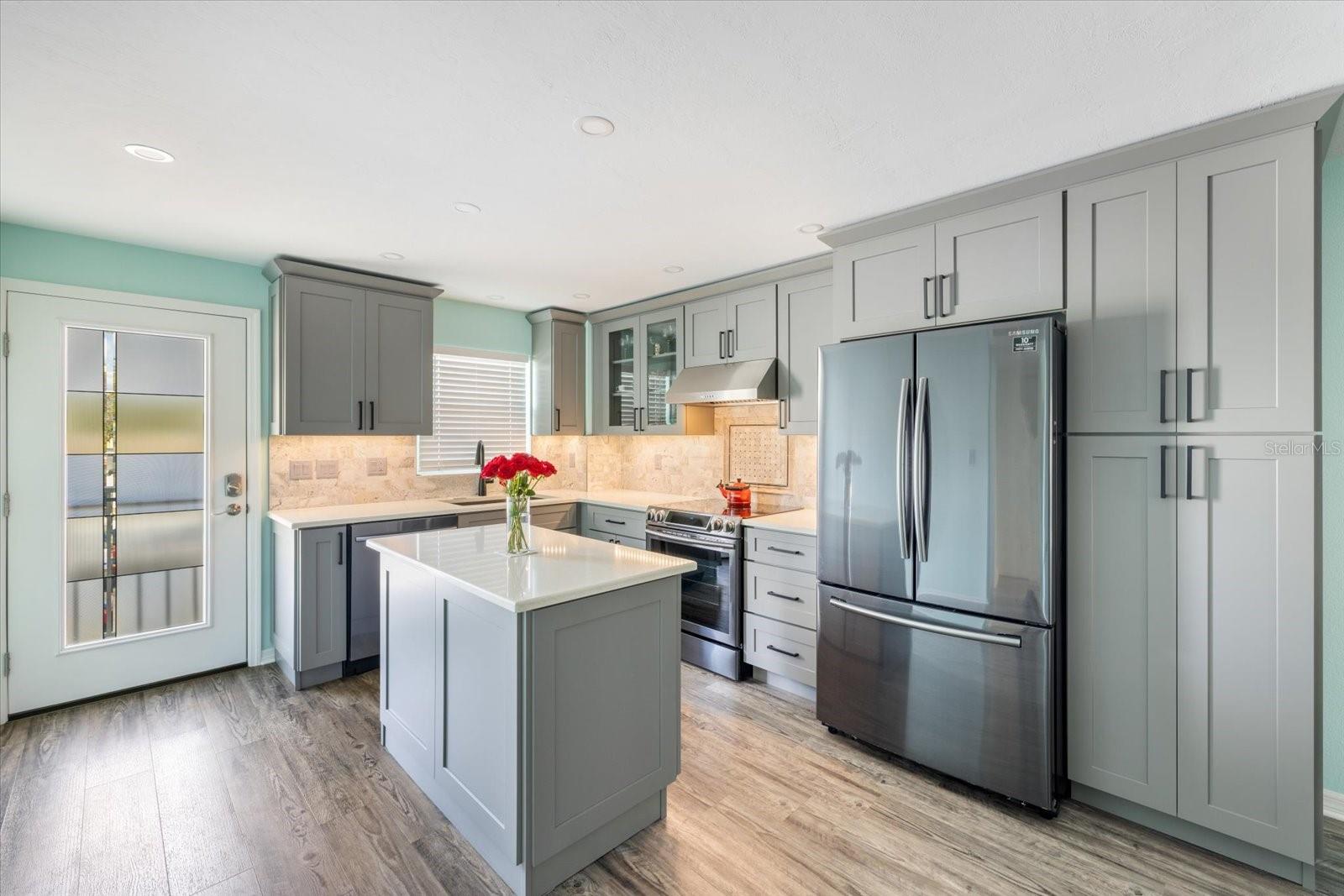 Image 4 of 100 For 116 Vista Hermosa Circle 204c