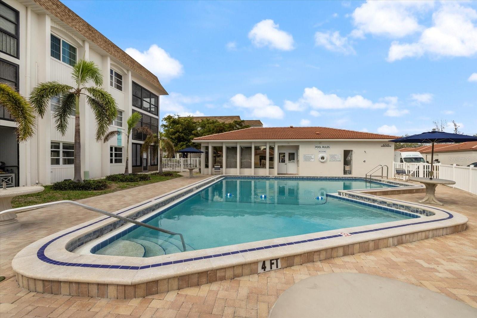 Image 52 of 100 For 116 Vista Hermosa Circle 204c