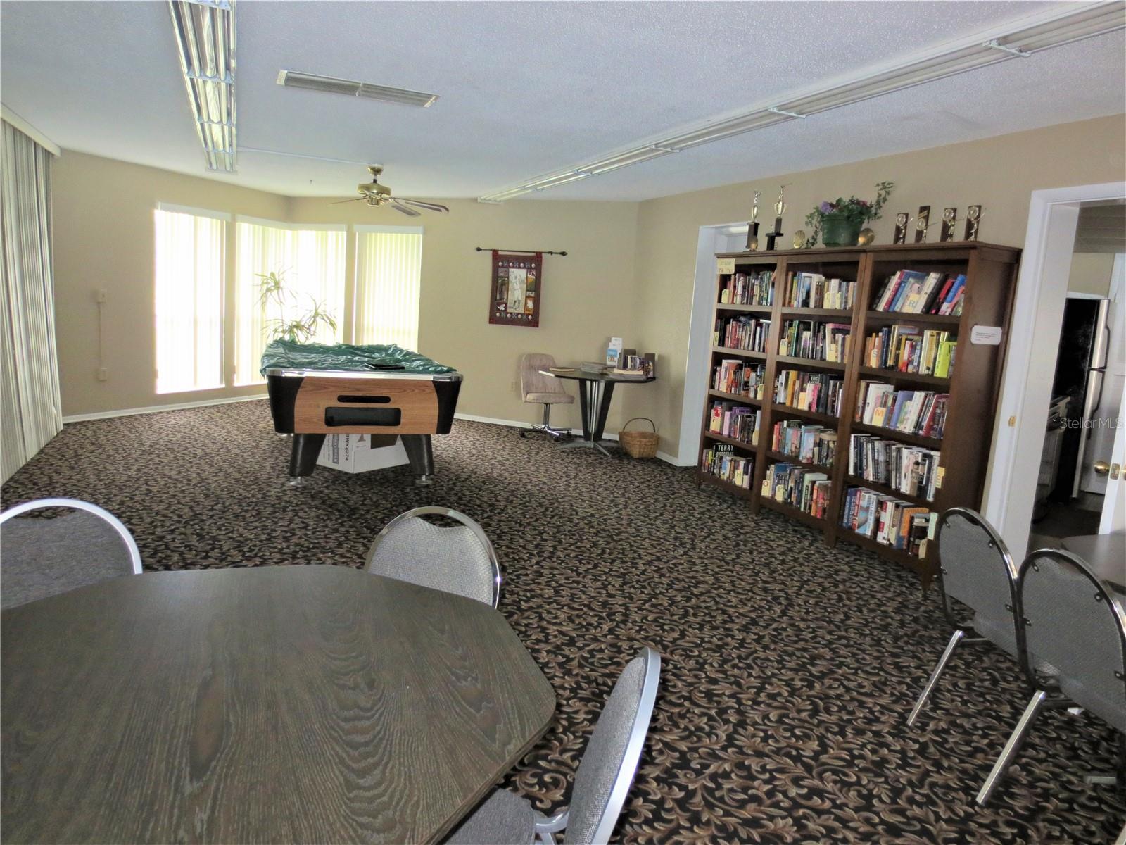 Image 15 of 16 For 4480 Ironwood Circle 302a