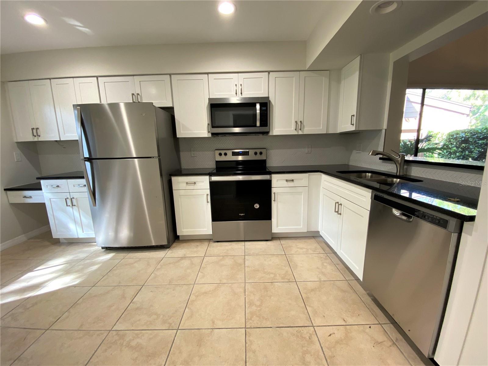 Image 5 of 28 For 2767 Ringwood Mdw  3