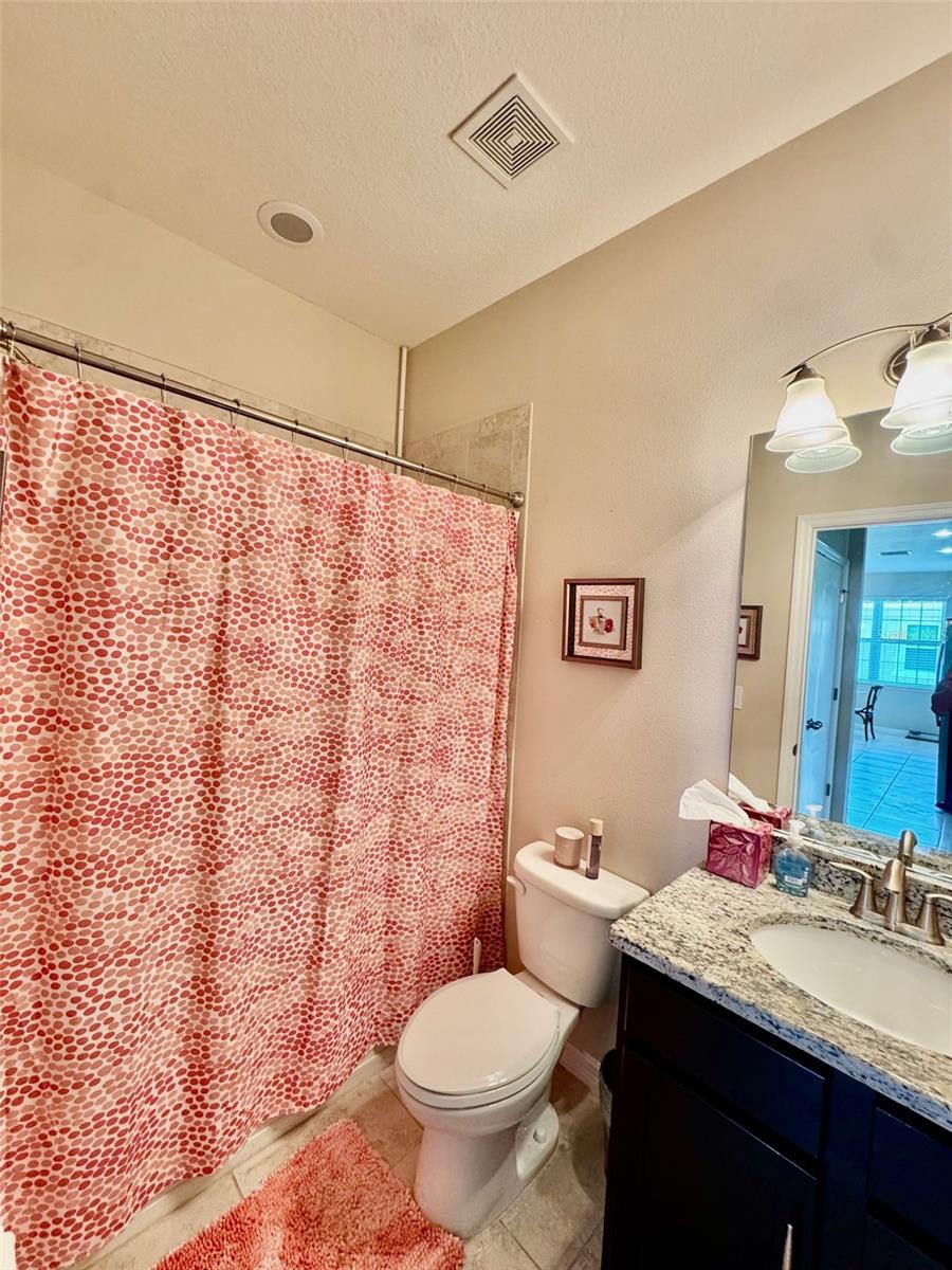 Image 14 of 29 For 3120 Oriole Drive 101
