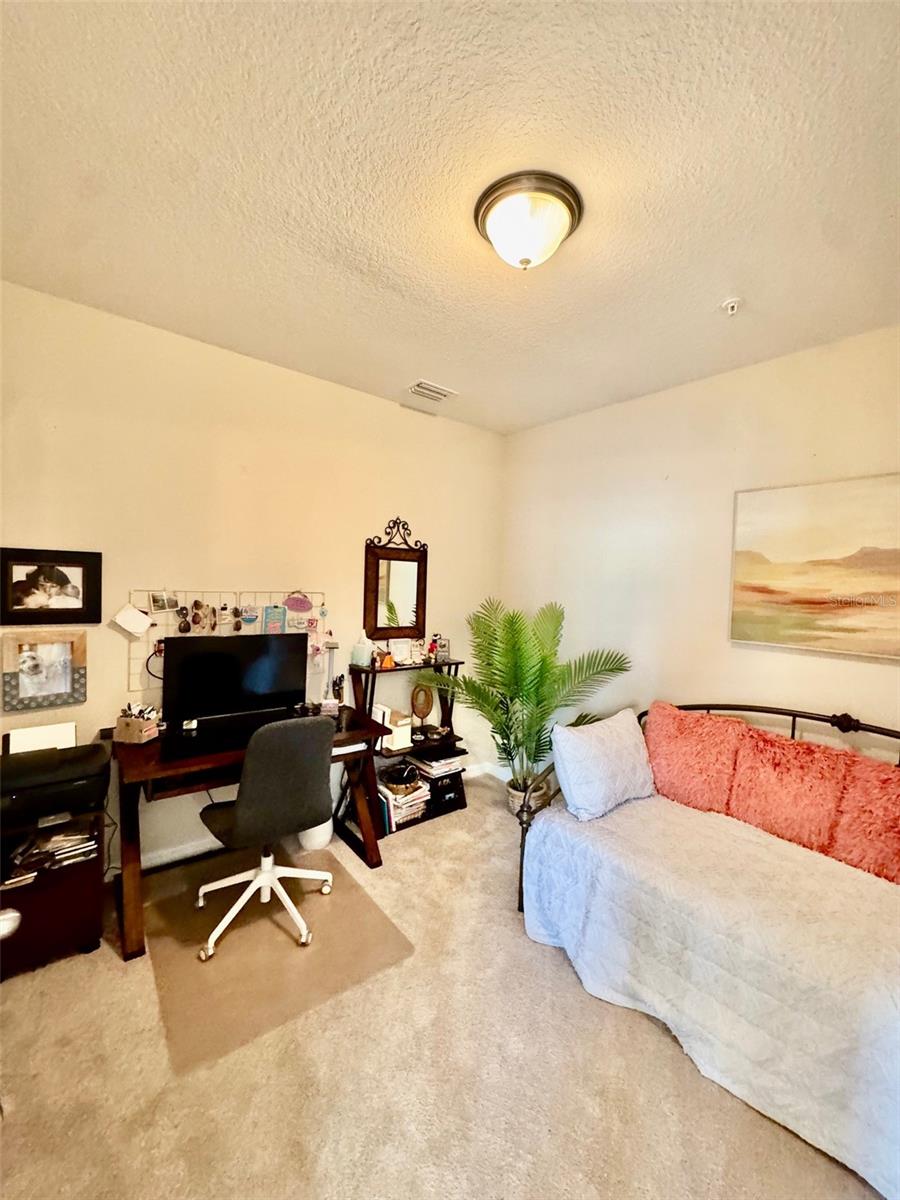 Image 15 of 29 For 3120 Oriole Drive 101