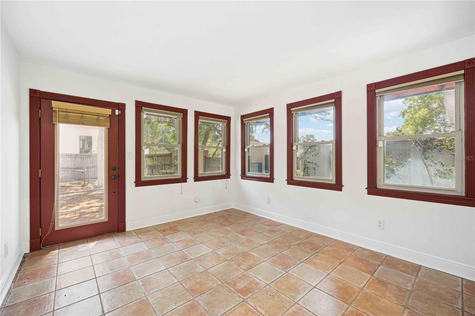 Image 14 of 43 For 1721 8th Street