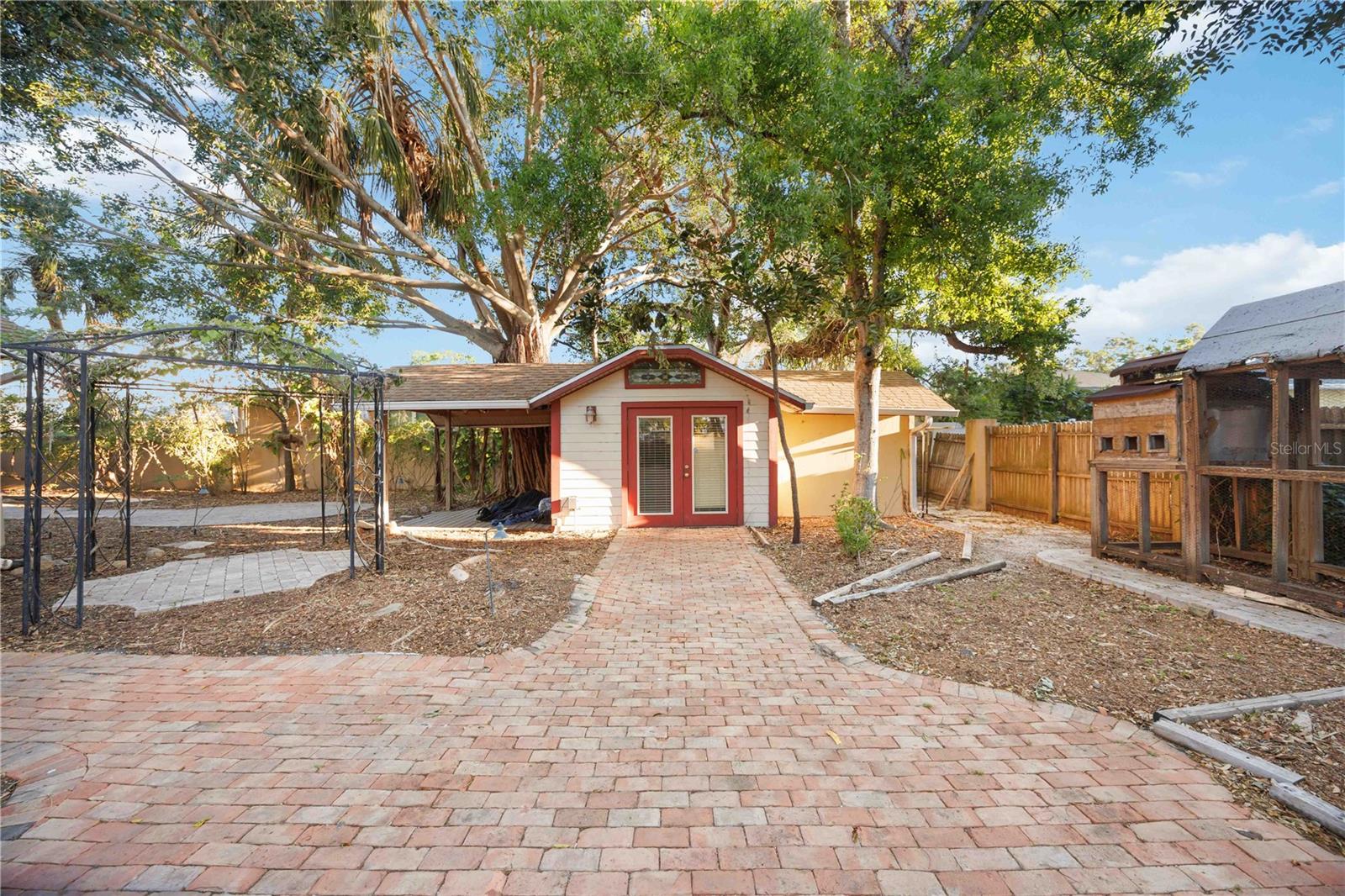 Image 3 of 43 For 1721 8th Street