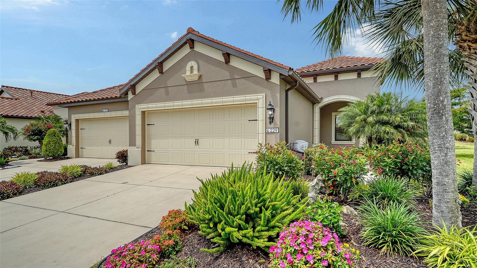 Image 3 of 68 For 229 Alento Court