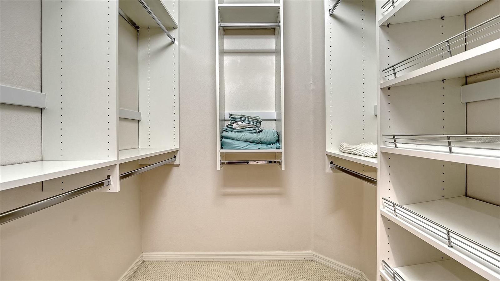 Image 31 of 68 For 229 Alento Court