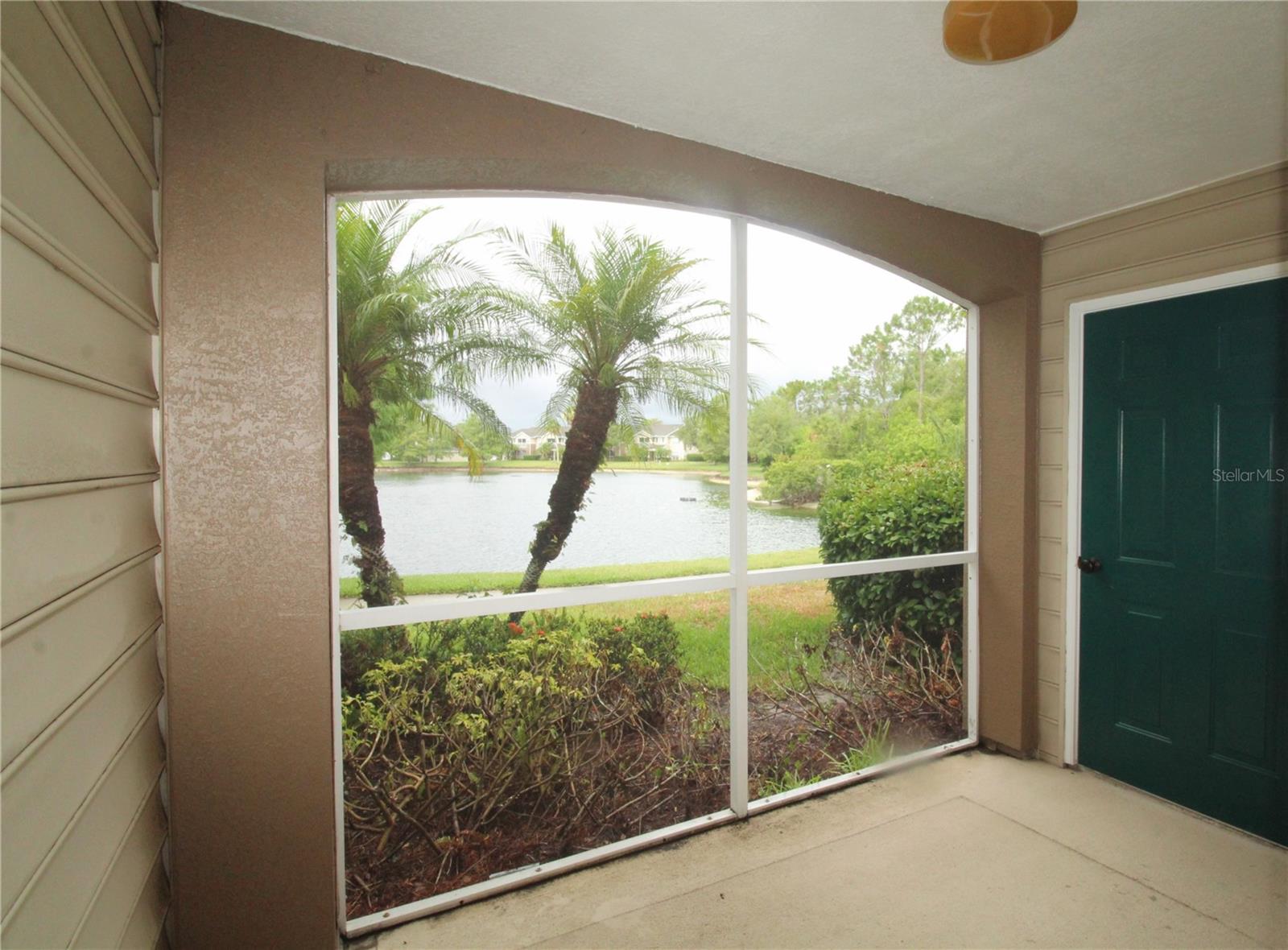 Listing photo id 14 for 8905 Manor Loop 107