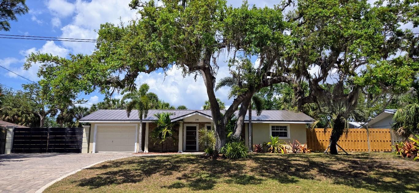 Image 2 of 40 For 2115 Alvarado Lane