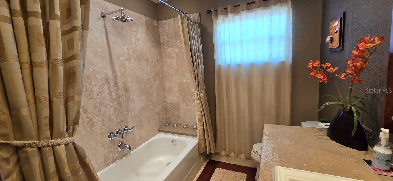Image 23 of 40 For 2115 Alvarado Lane