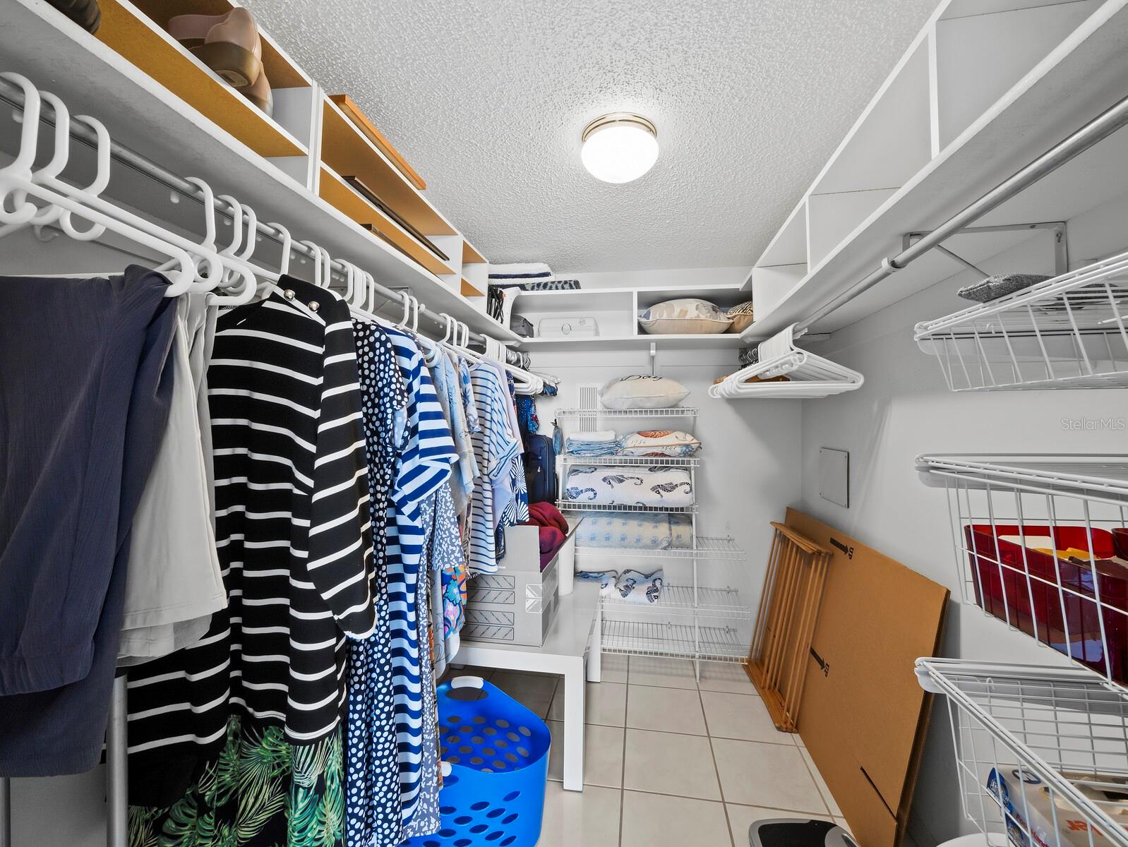 Listing photo id 26 for 4745 Independence Drive 4745