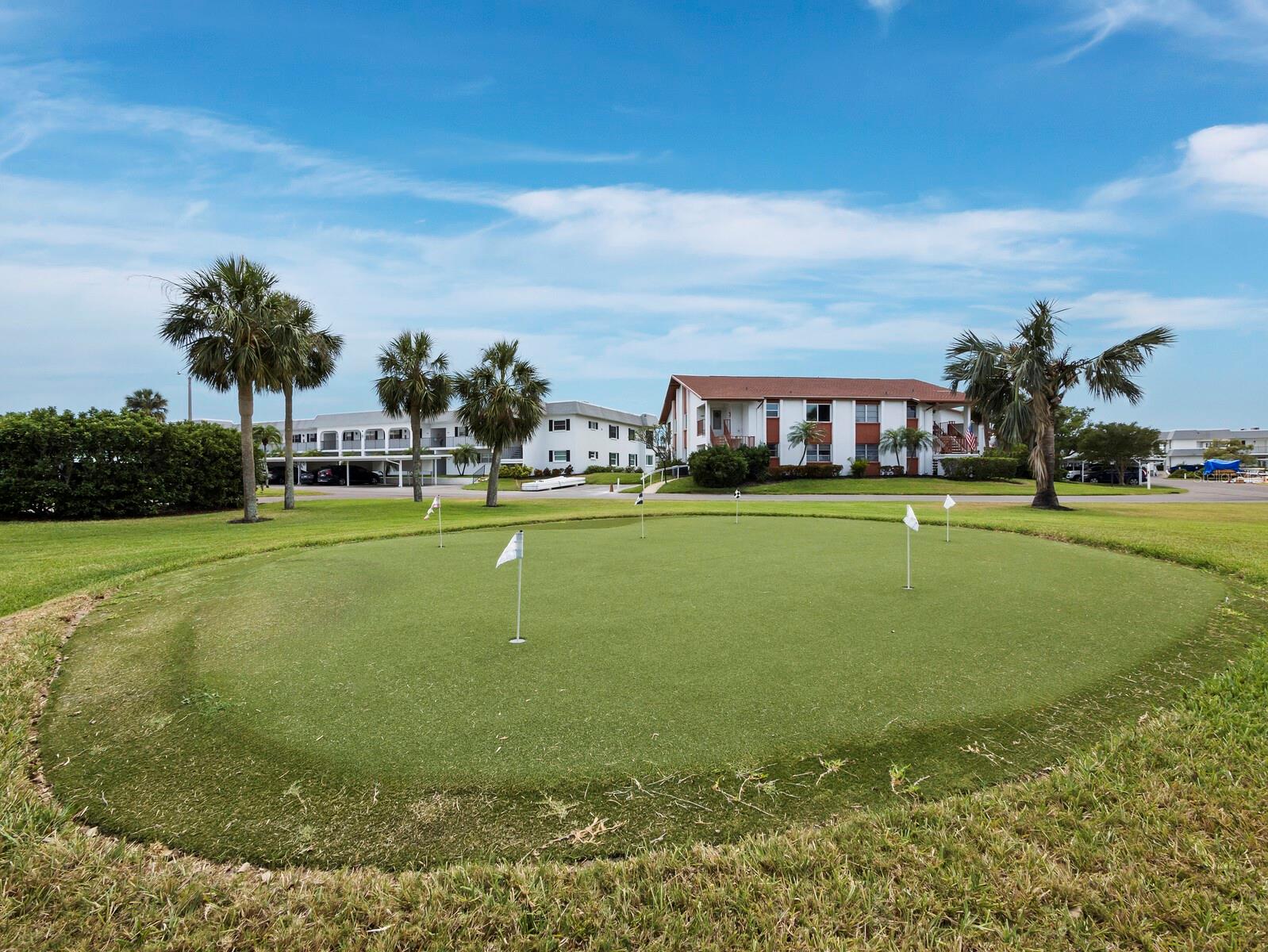 Listing photo id 42 for 4745 Independence Drive 4745