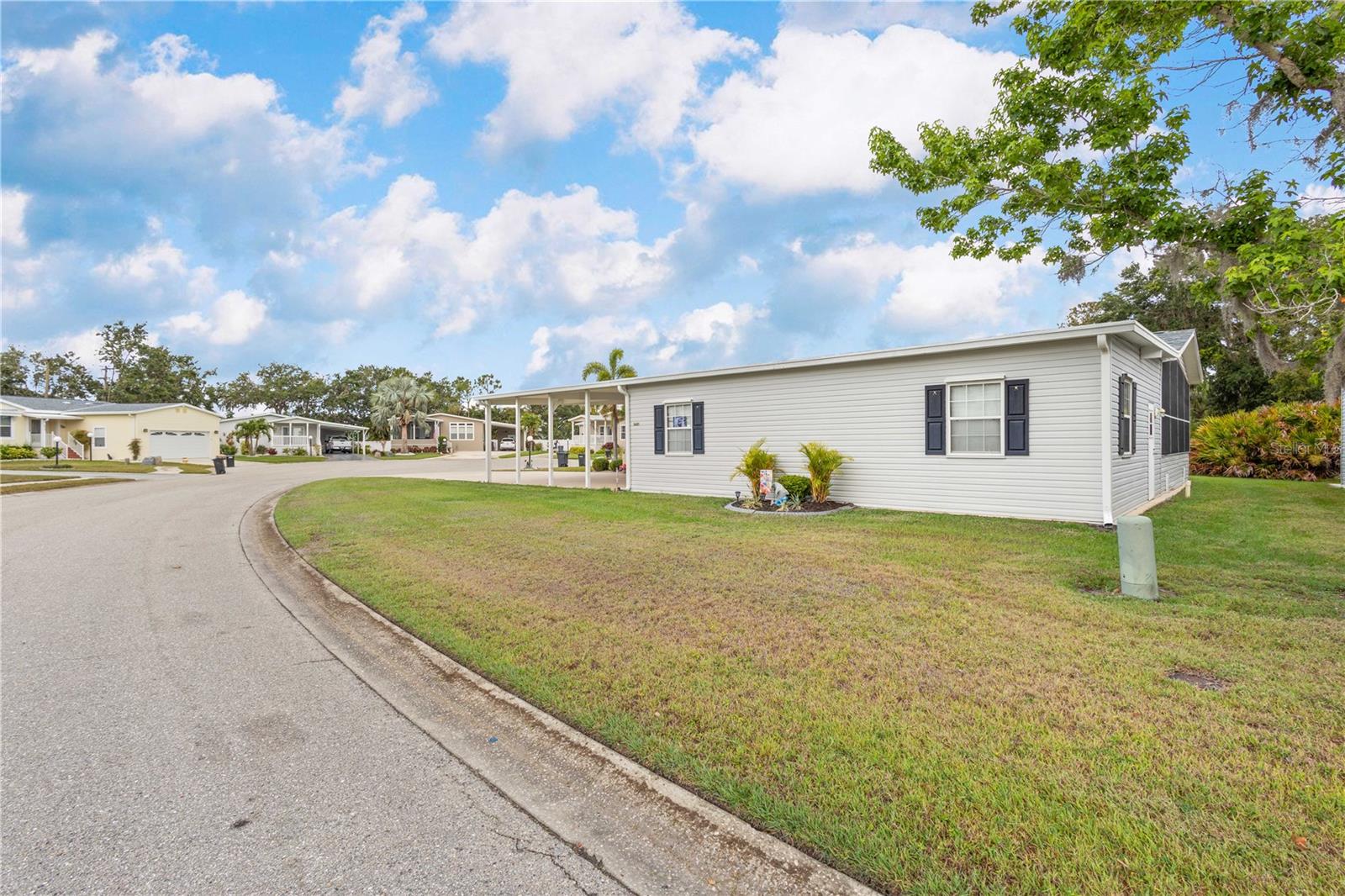 Image 3 of 24 For 3421 70th Avenue E