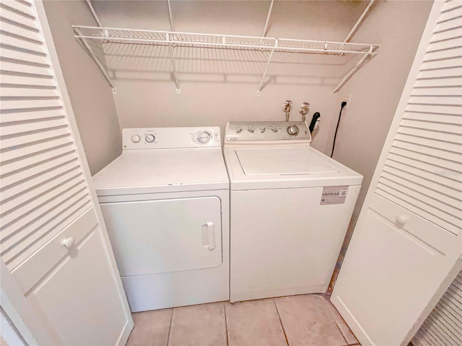 Image 14 of 16 For 2137 Roselawn Street A
