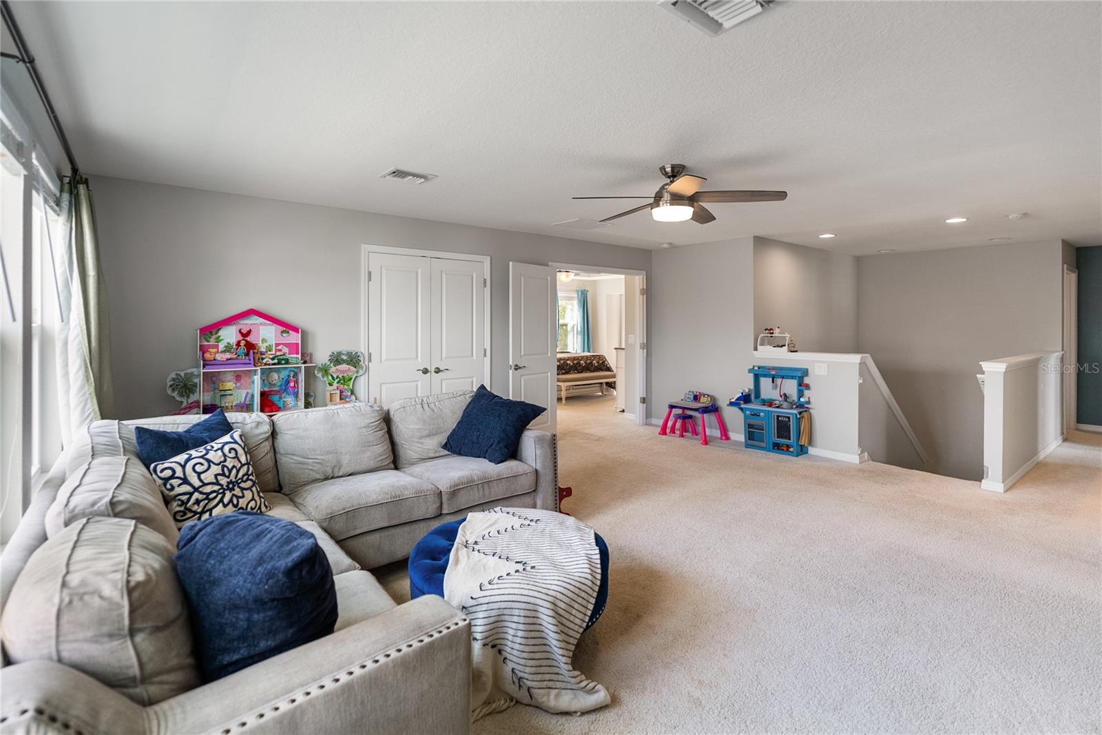 Image 40 of 70 For 6356 Mighty Eagle Way