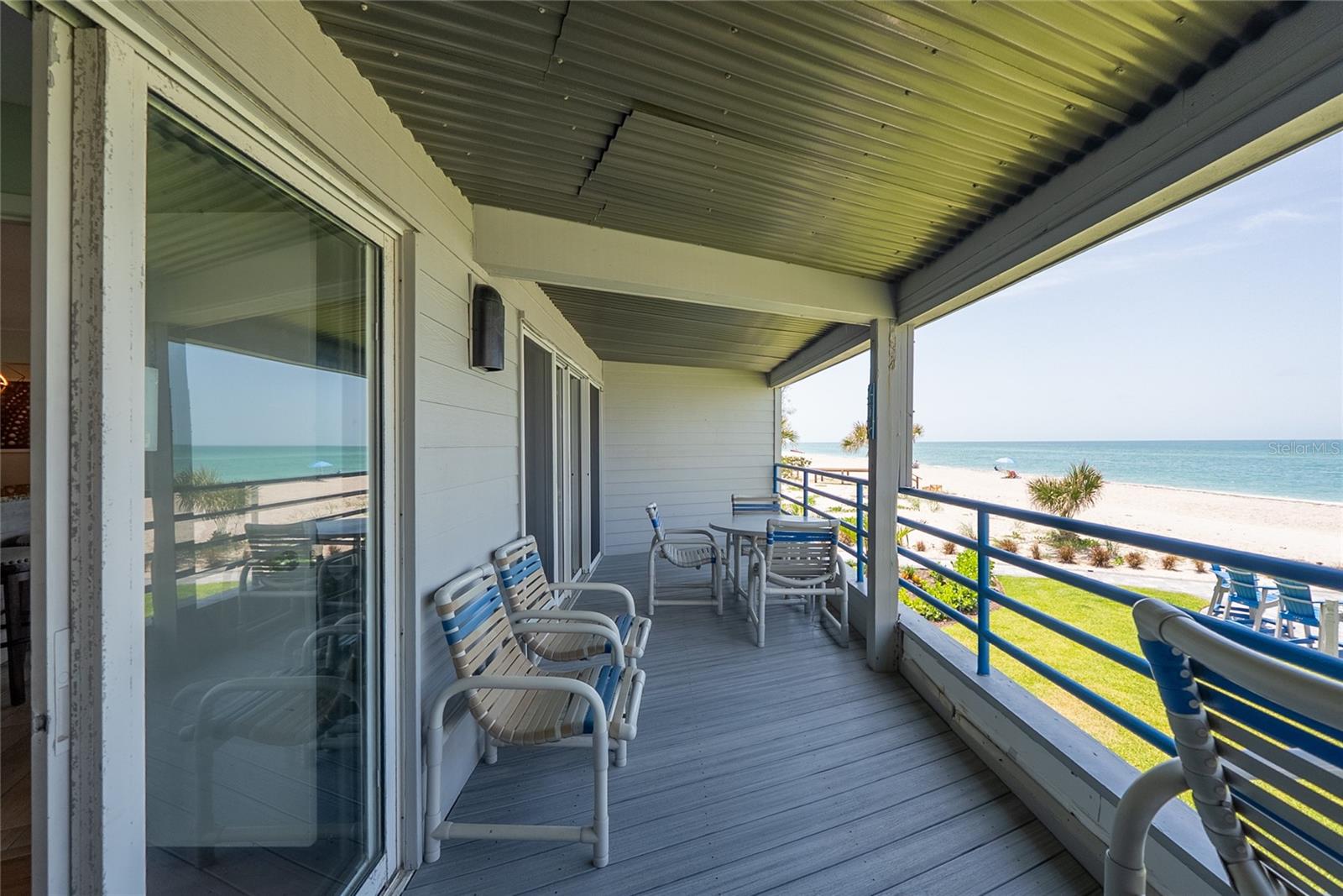Image 19 of 37 For 2400 Beach Road 1