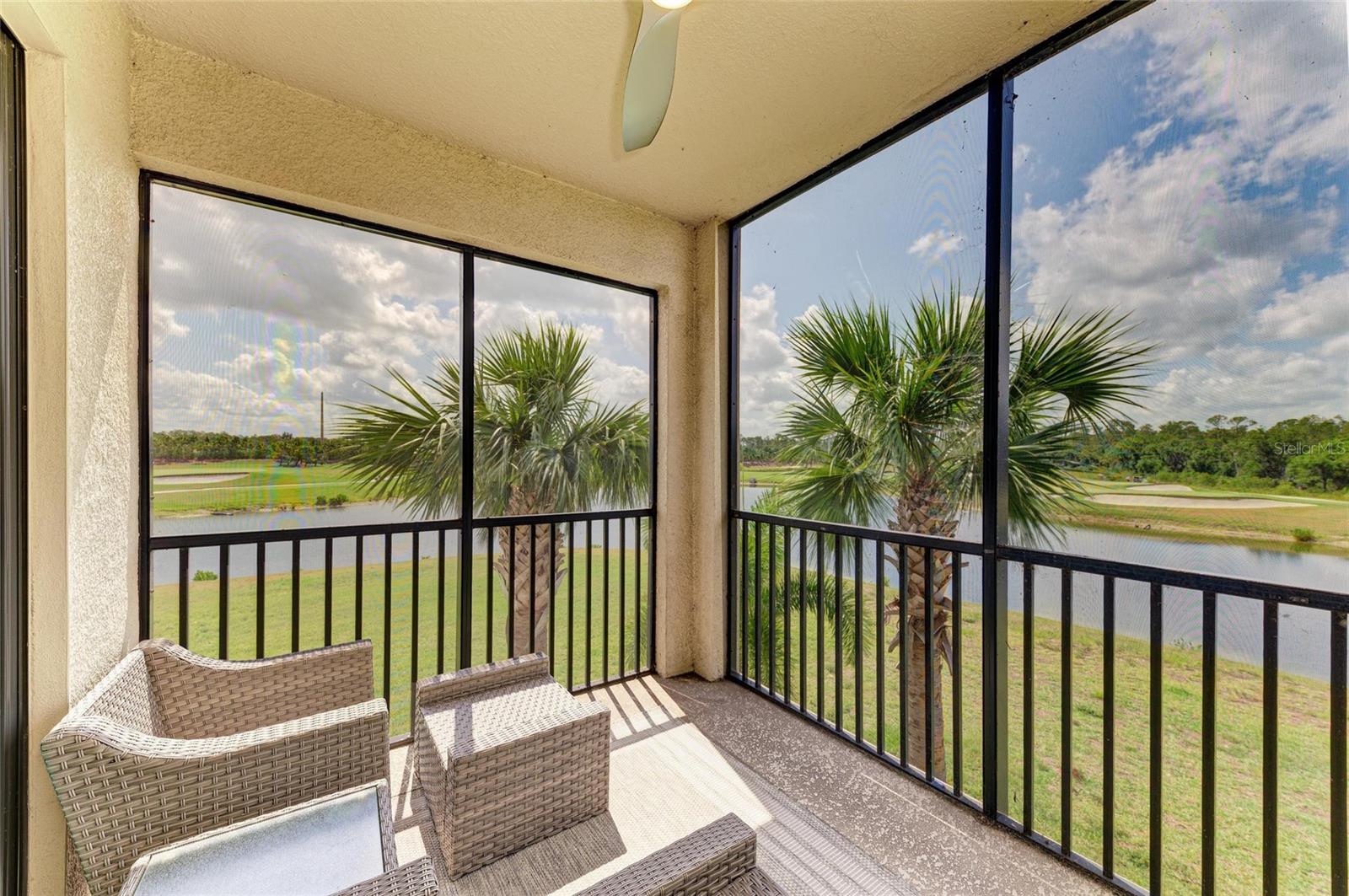 Image 24 of 77 For 18114 Gawthrop Drive 201