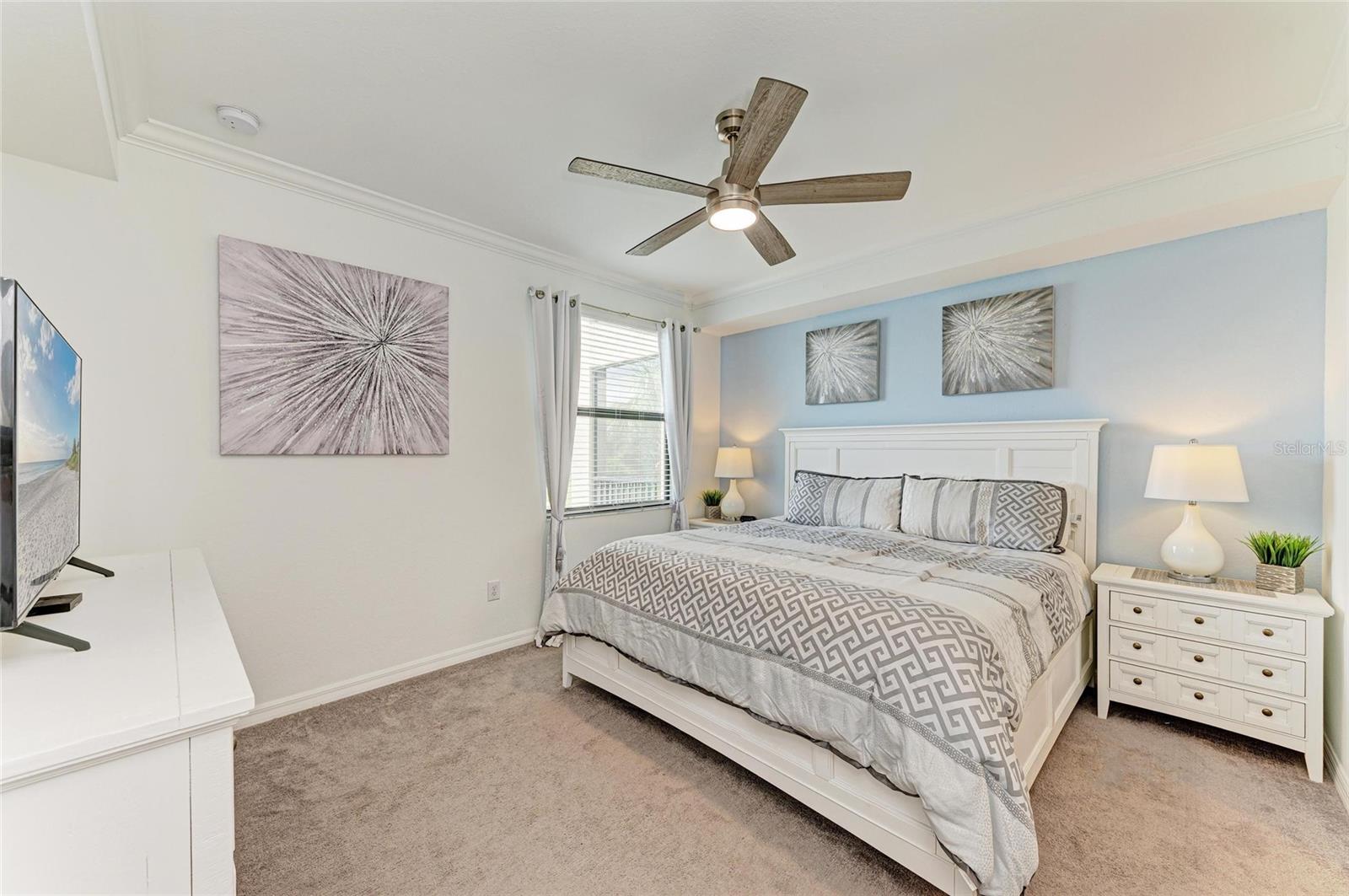 Image 28 of 77 For 18114 Gawthrop Drive 201