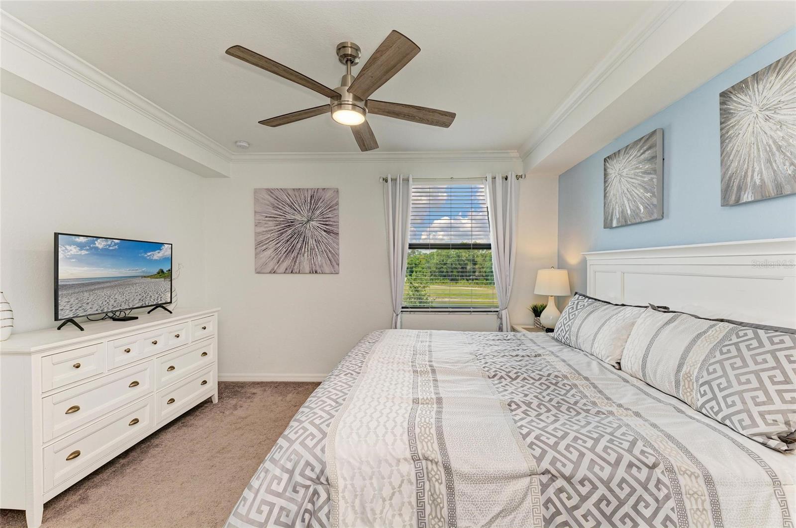 Image 29 of 77 For 18114 Gawthrop Drive 201