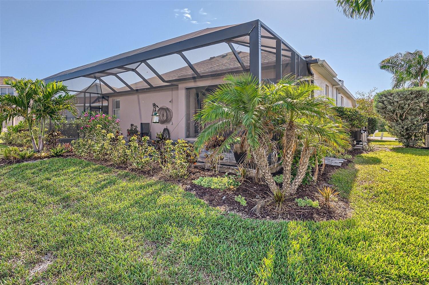 Image 32 of 41 For 11367 Perico Isle Circle