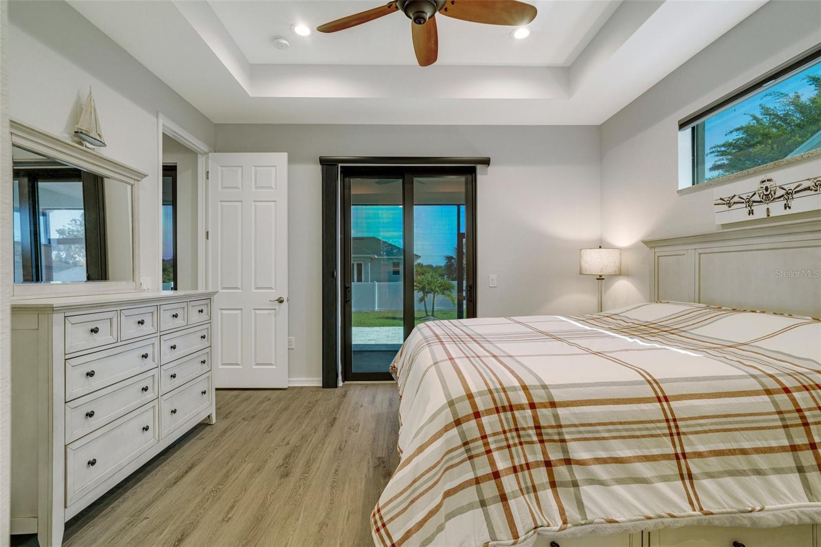 Image 18 of 50 For 3208 37th Street Sw