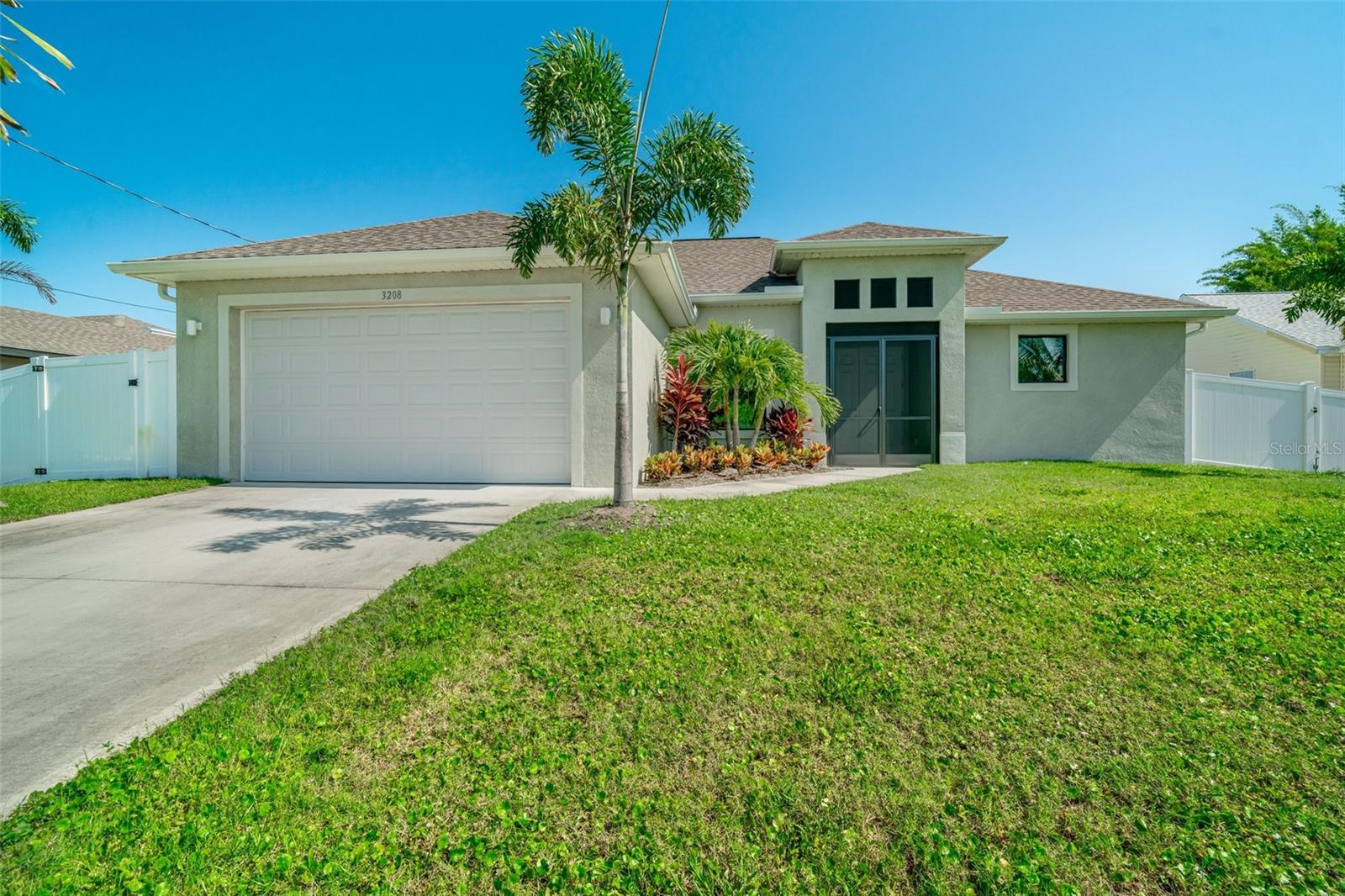 Image 2 of 50 For 3208 37th Street Sw