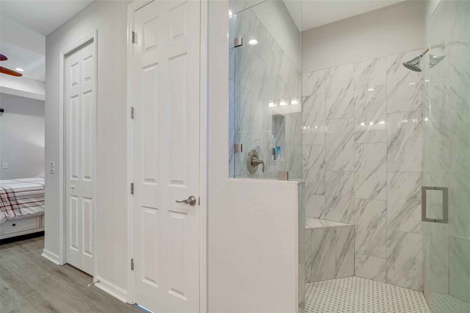 Image 22 of 50 For 3208 37th Street Sw