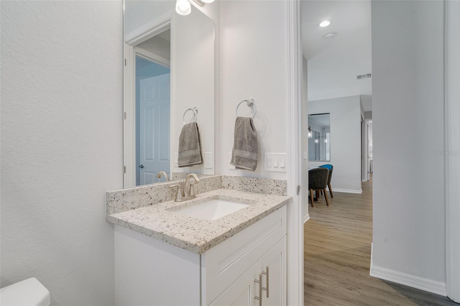 Image 30 of 50 For 3208 37th Street Sw